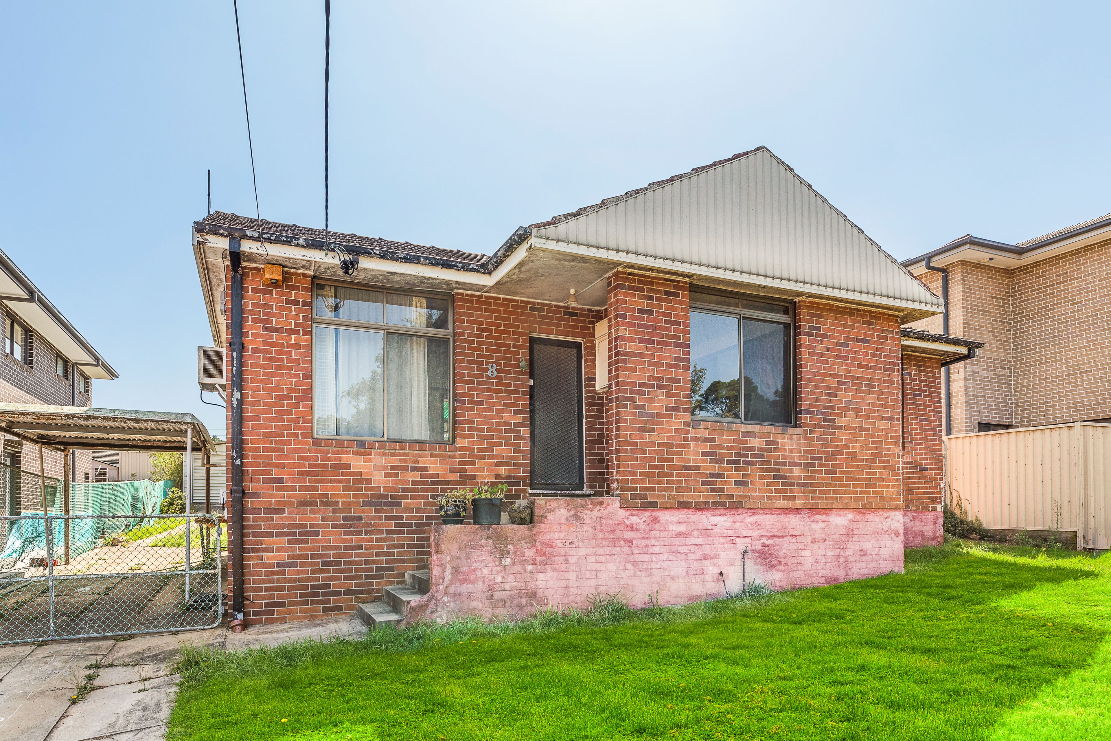 8 Sinfield Street, Ermington NSW 2115