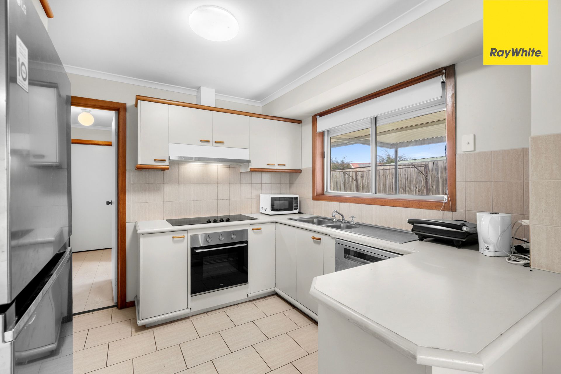 1/4 Asquith Place — photo 4 of 13