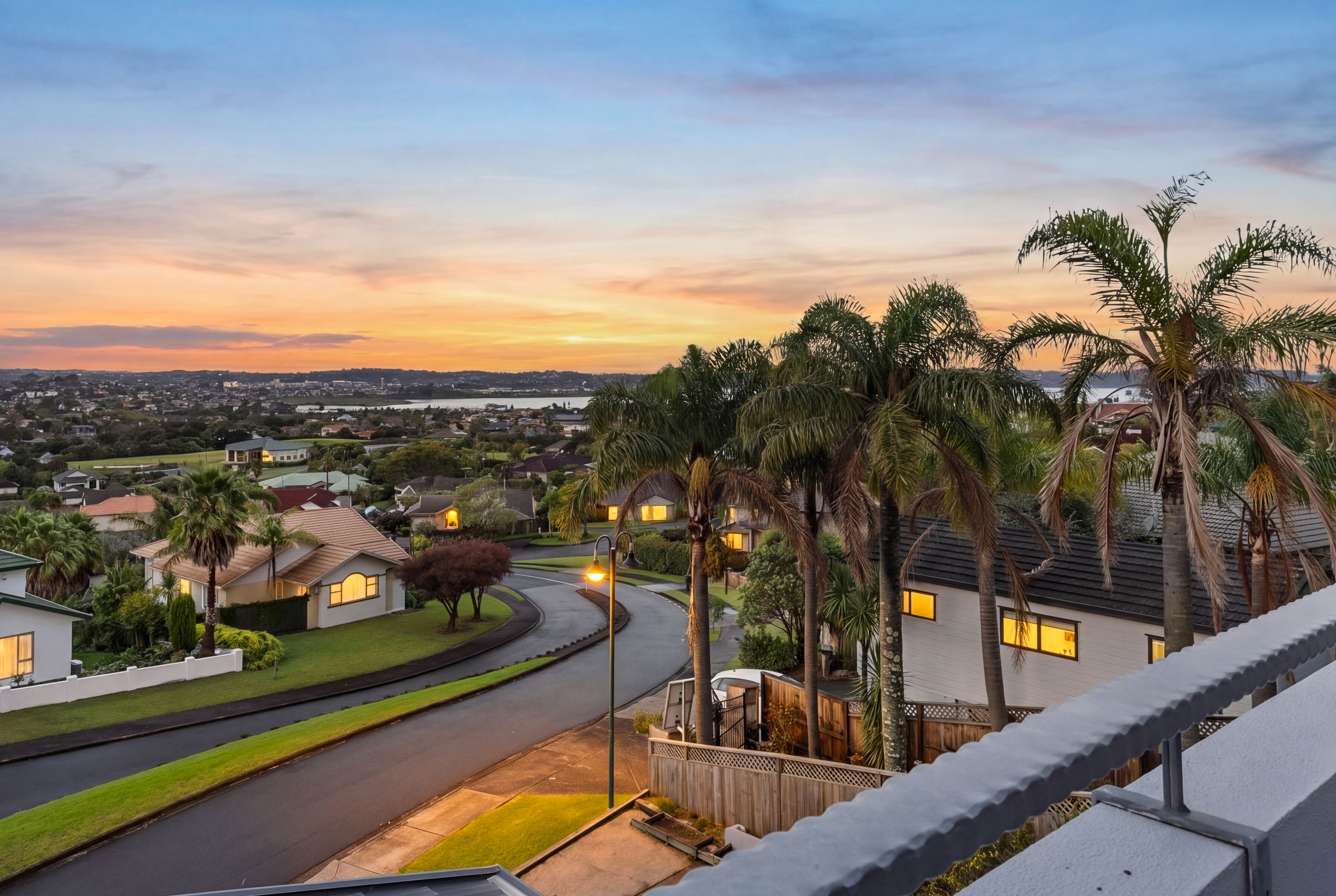 20 Bonnard Place, West Harbour, Waitakere City