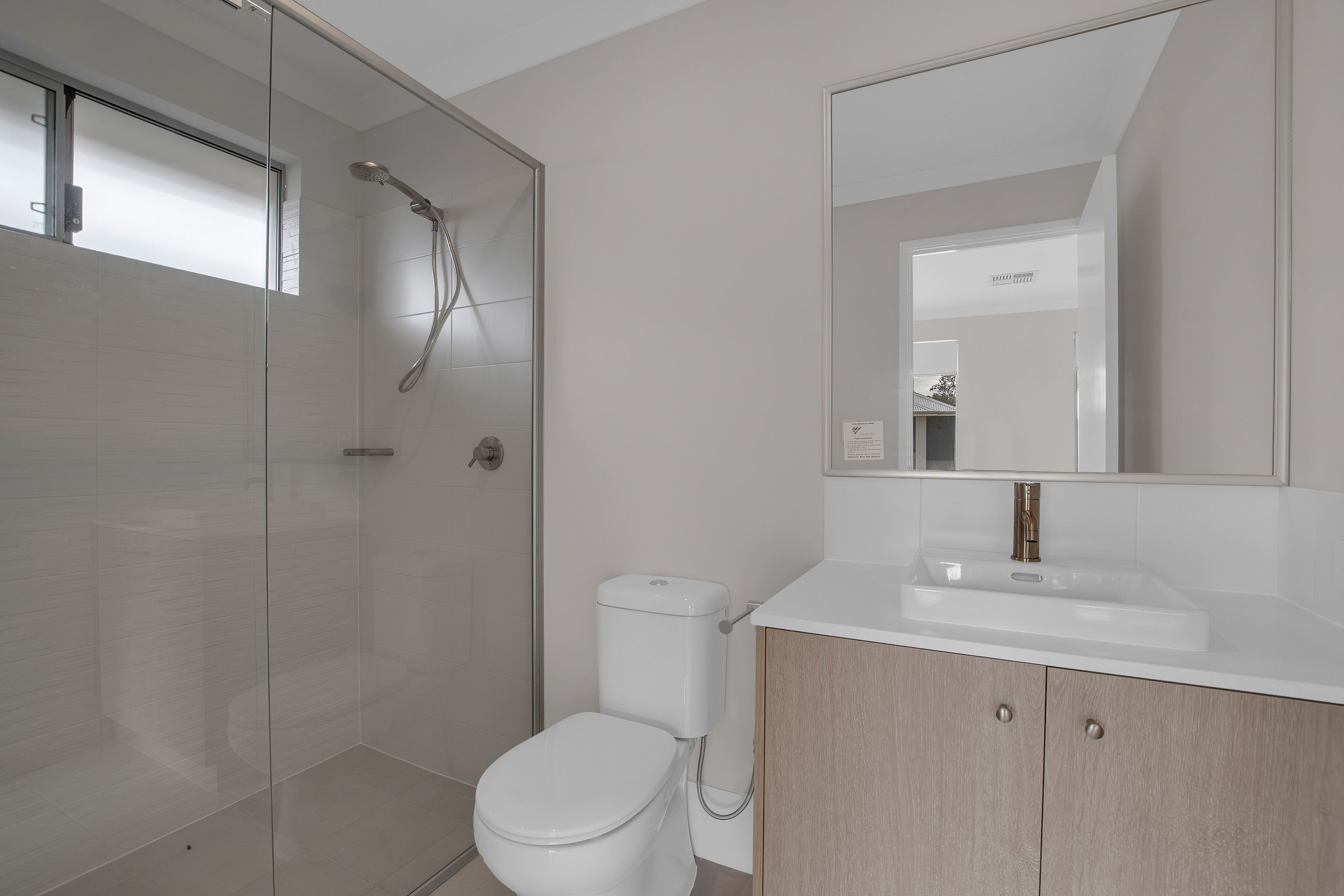 16 Farncomb Street — photo 11 of 20