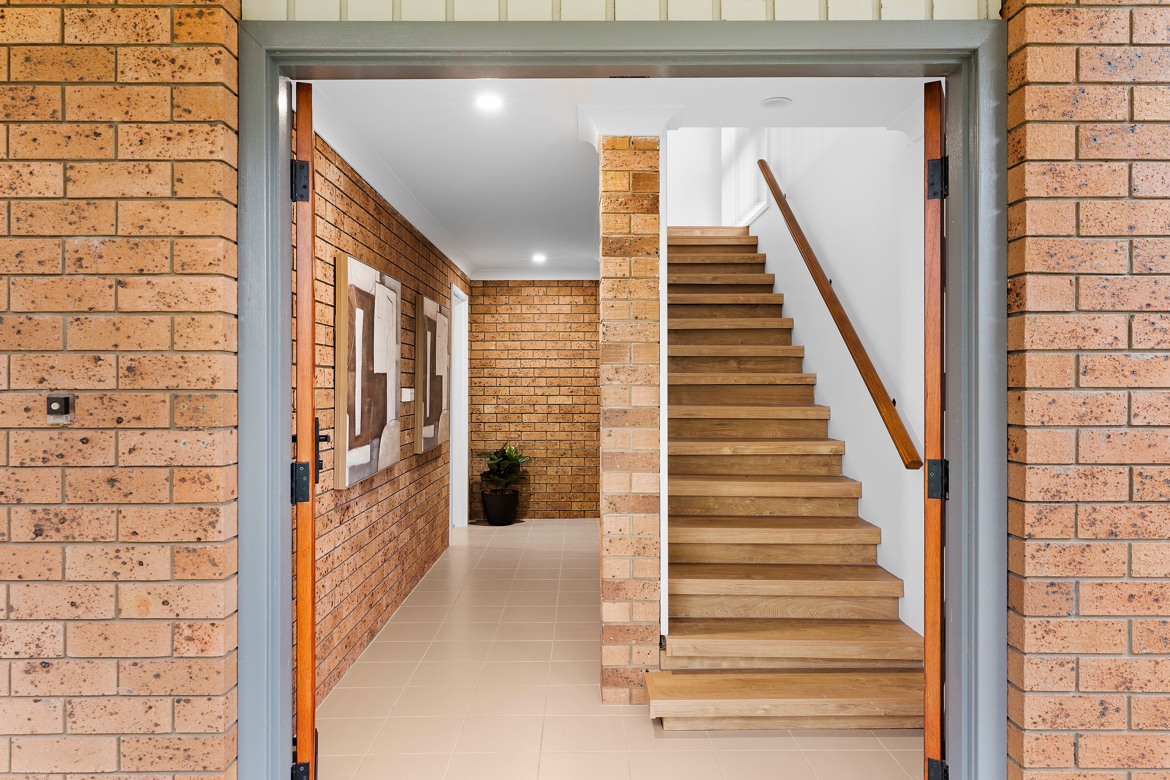 91 Segenhoe Street — photo 3 of 30
