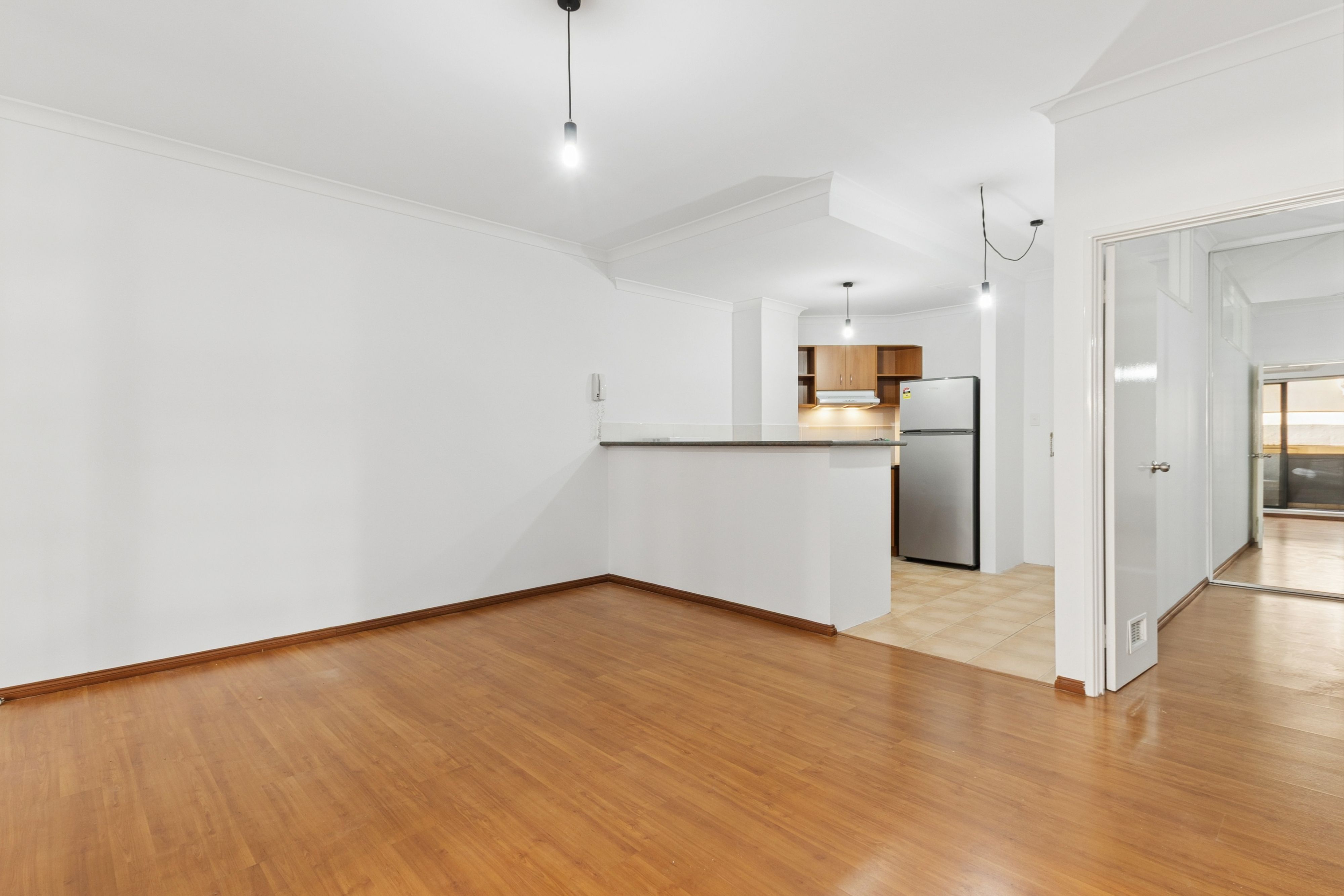 4/190 Hay Street — photo 3 of 18