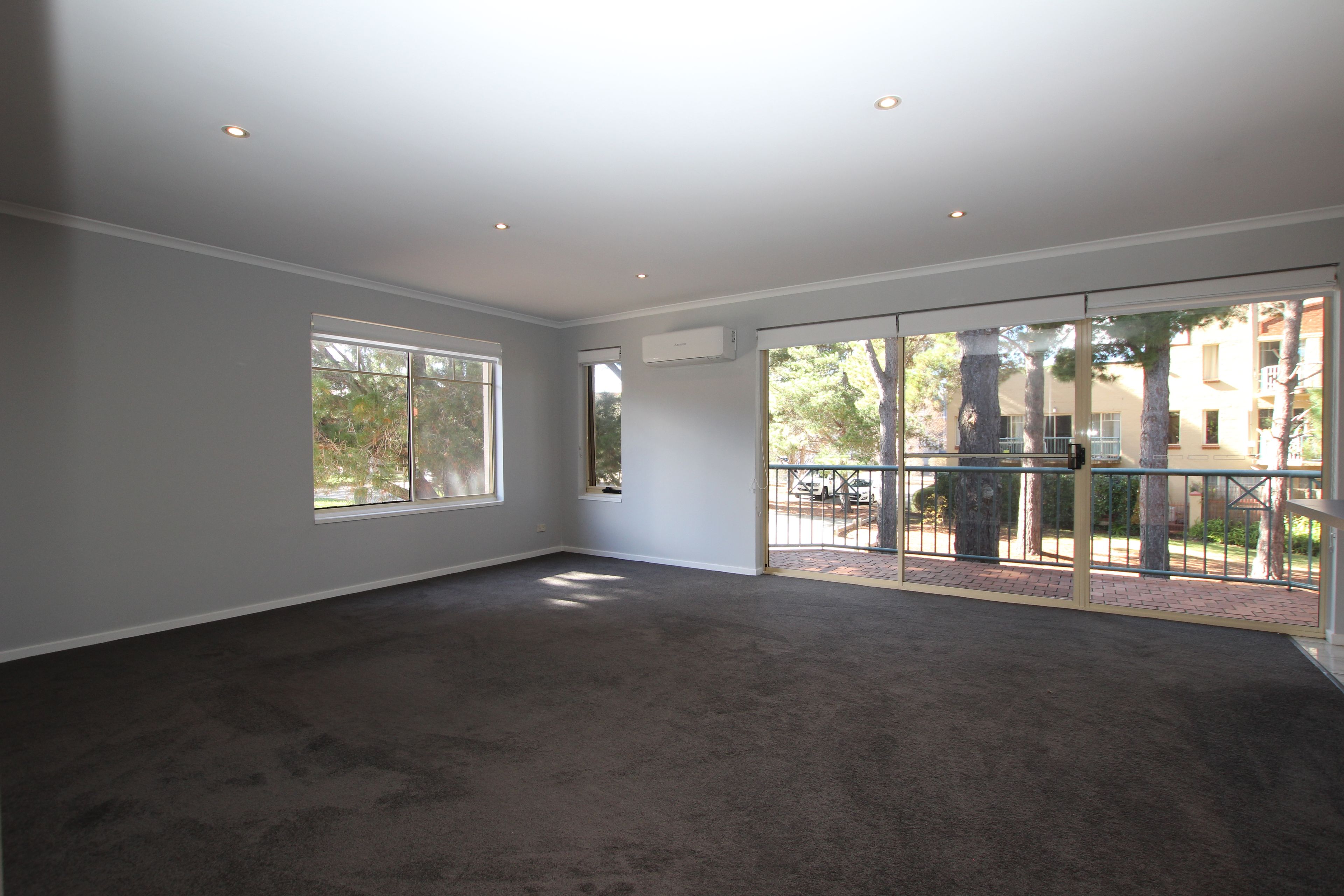 6/100 Port Jackson Circuit, Phillip, ACT 2606