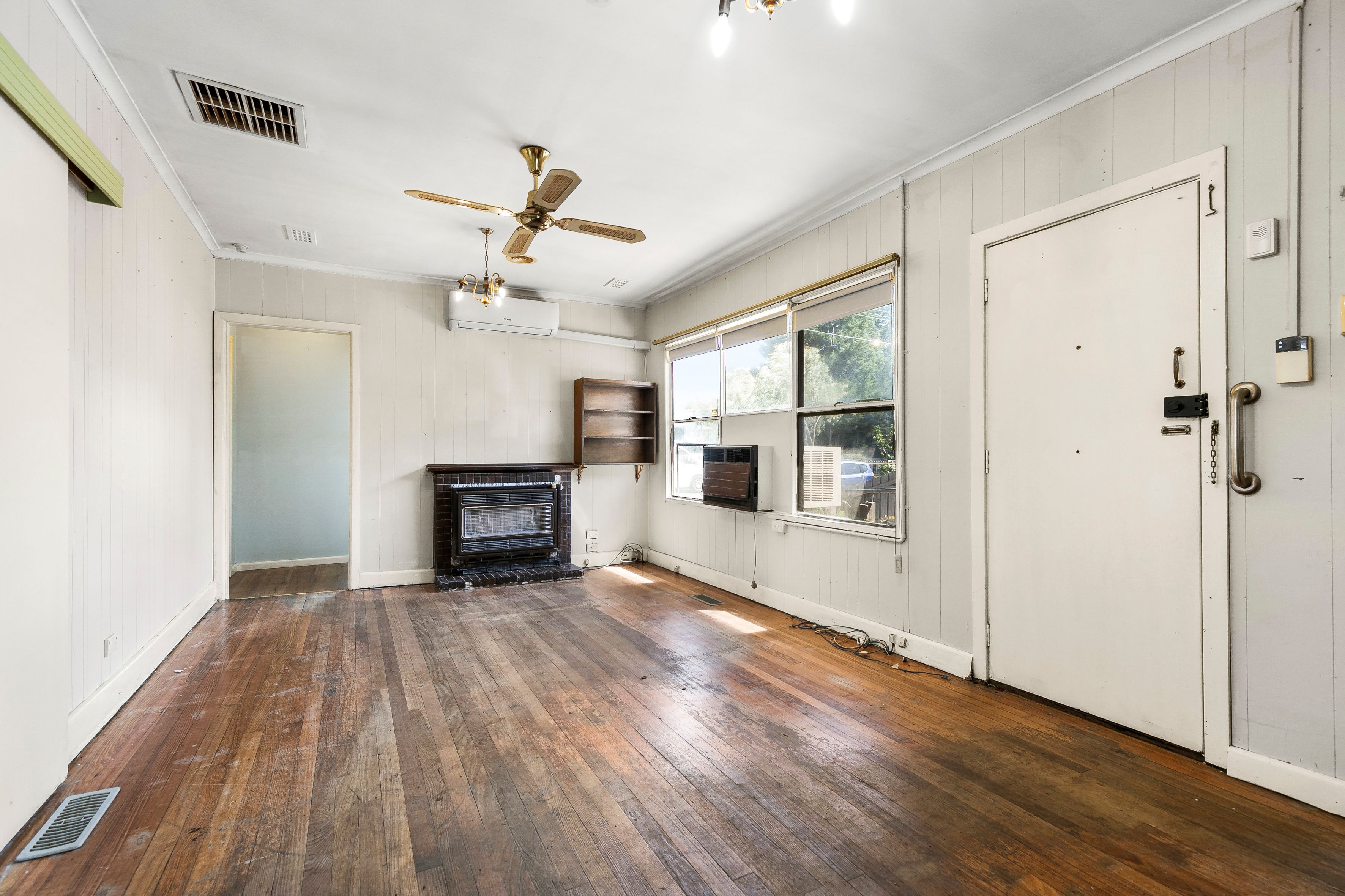 18 Housden Street — photo 5 of 20