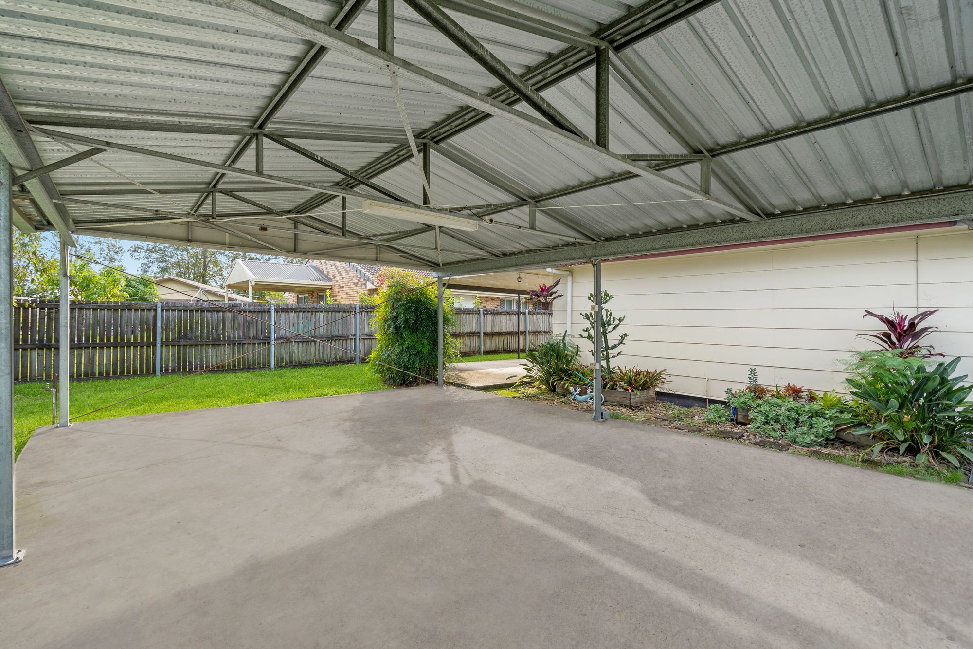 2 Elizabeth Court — photo 14 of 17