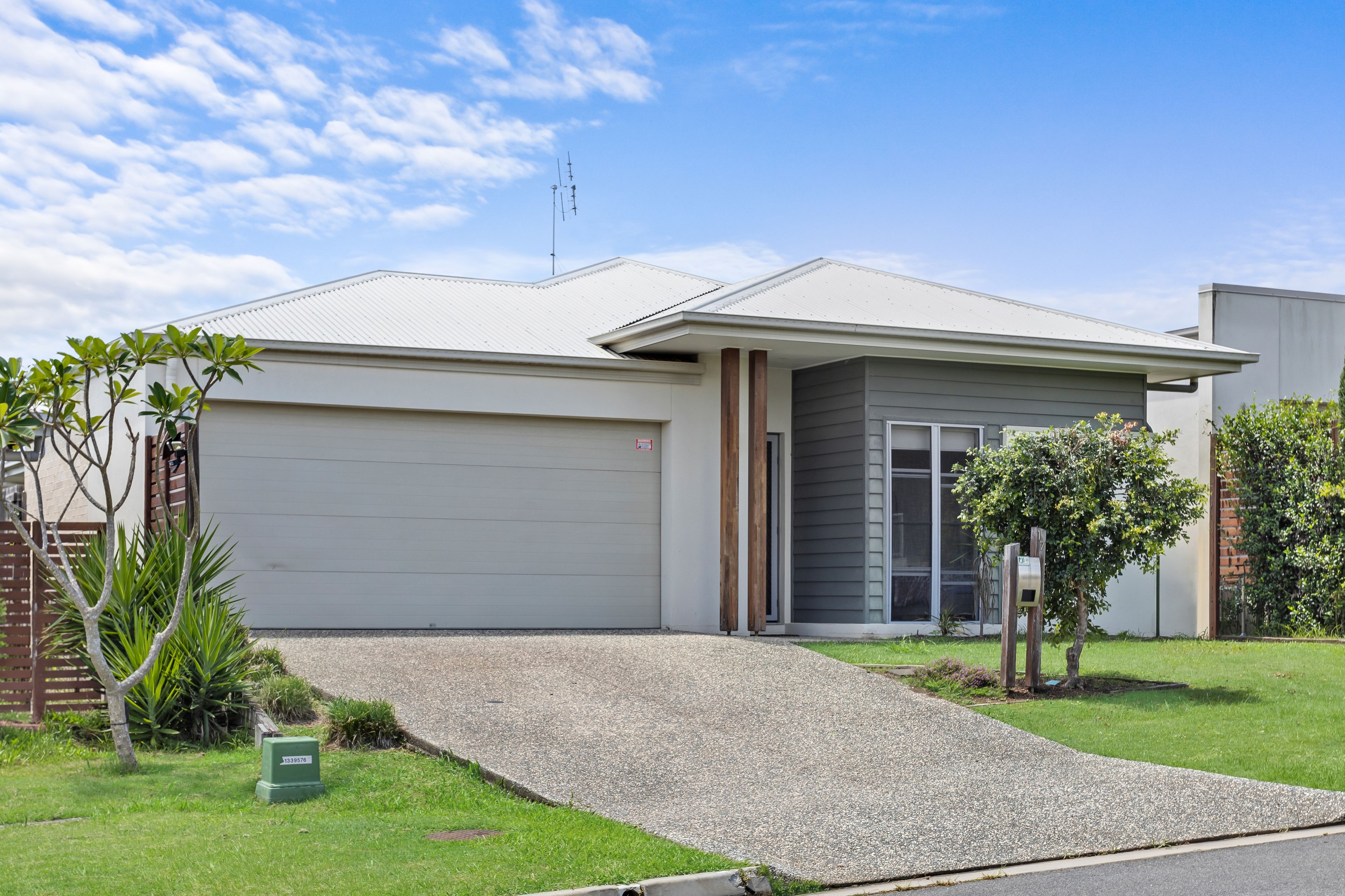 17 Boston Terrace, Coomera QLD 4209