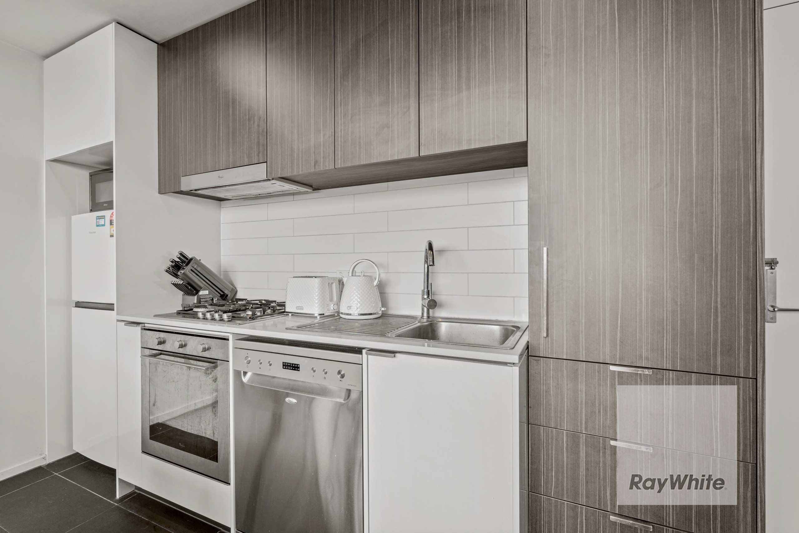 202/16 Copernicus Crescent, Bundoora, VIC 3083