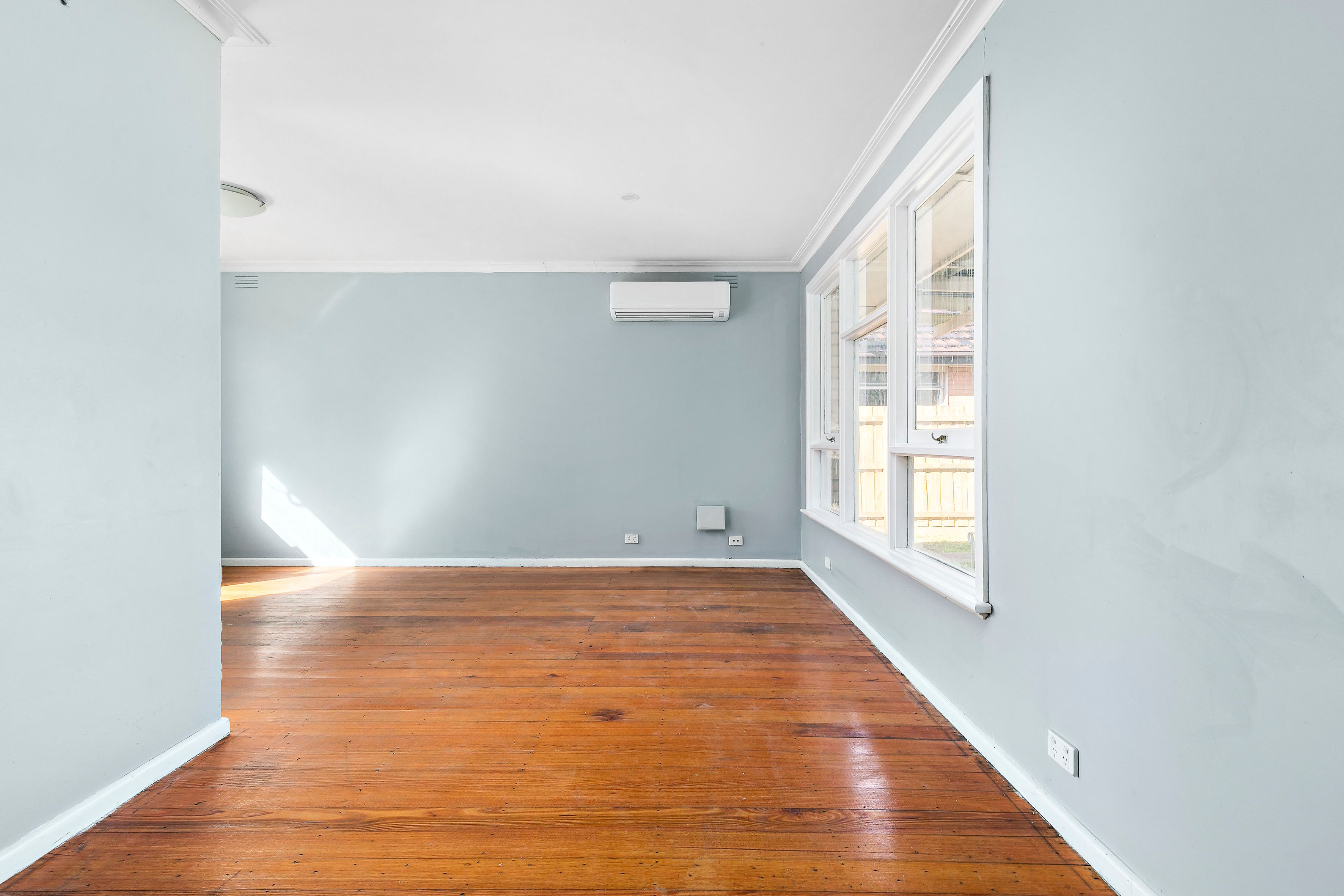 26 Birchwood Street — photo 4 of 18