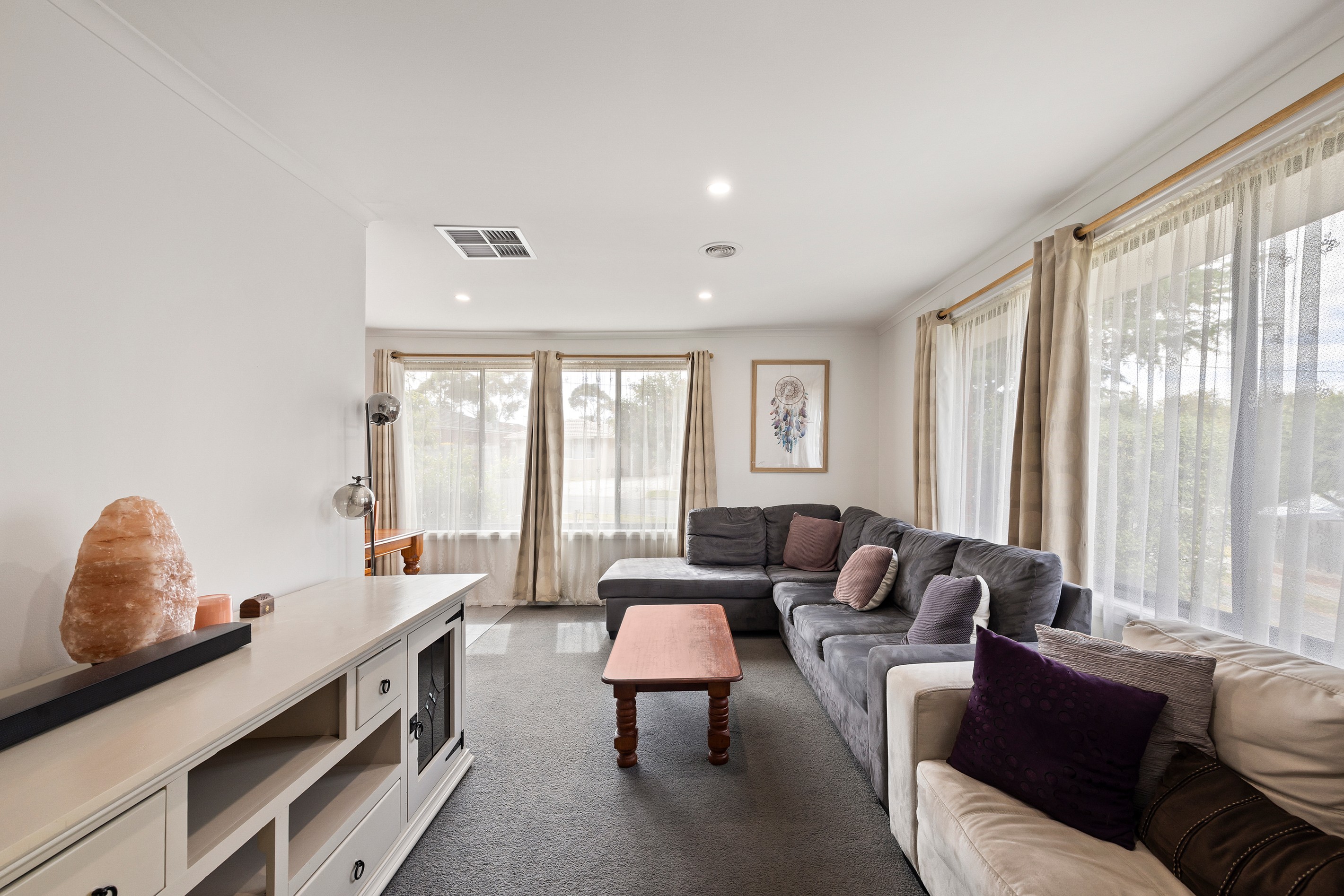 4 Gordon Street, Sunbury, VIC 3429