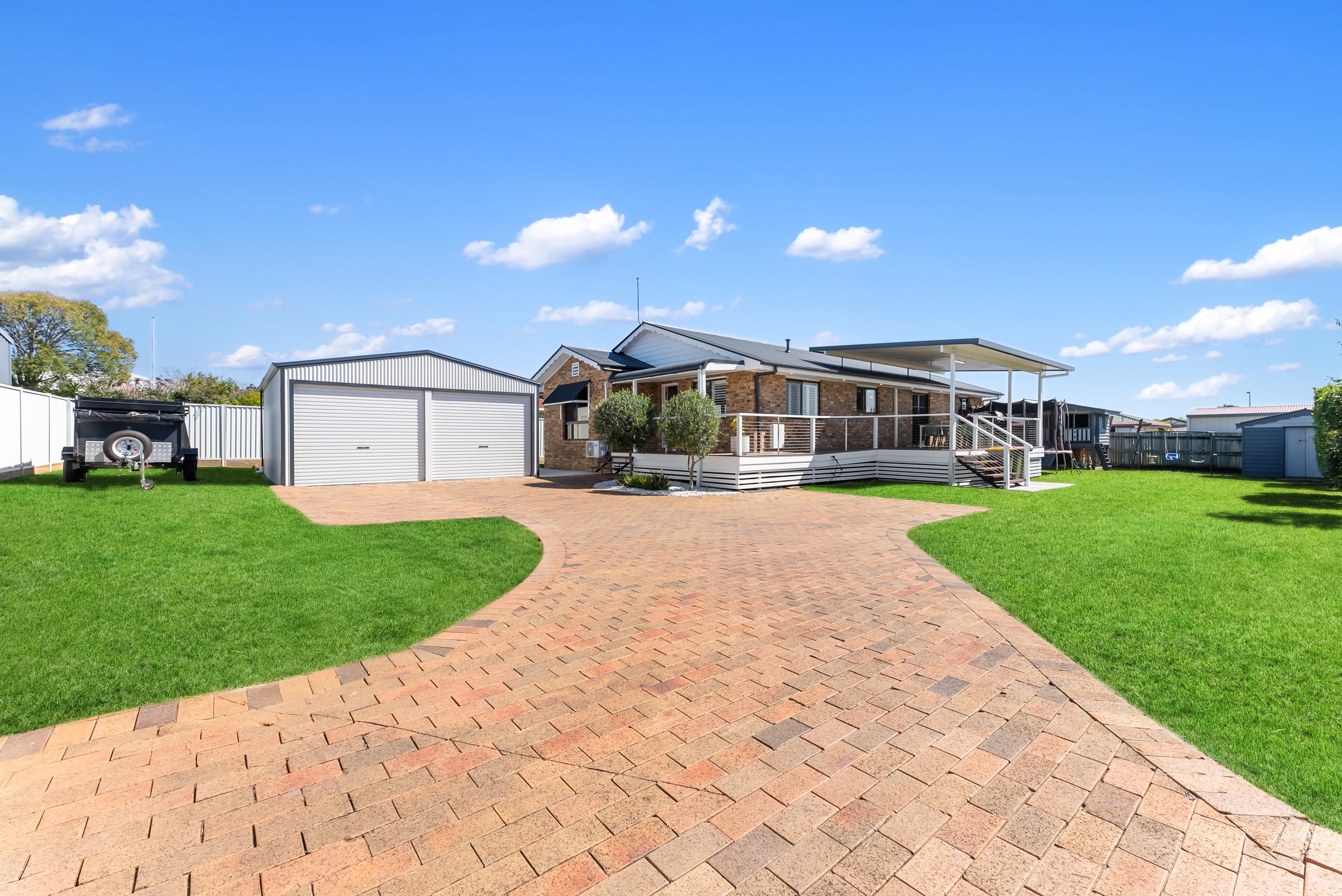 11 Blatchford Drive, Murrumba Downs, QLD 4503