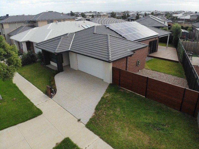 6 Braeburn Place, Werribee, VIC 3030
