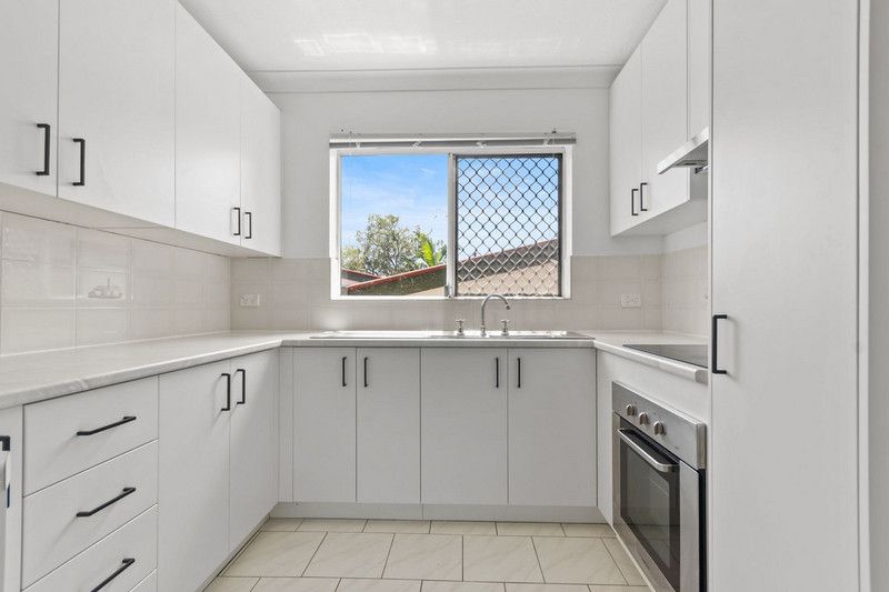 1/26 Longlands Street — photo 5 of 11