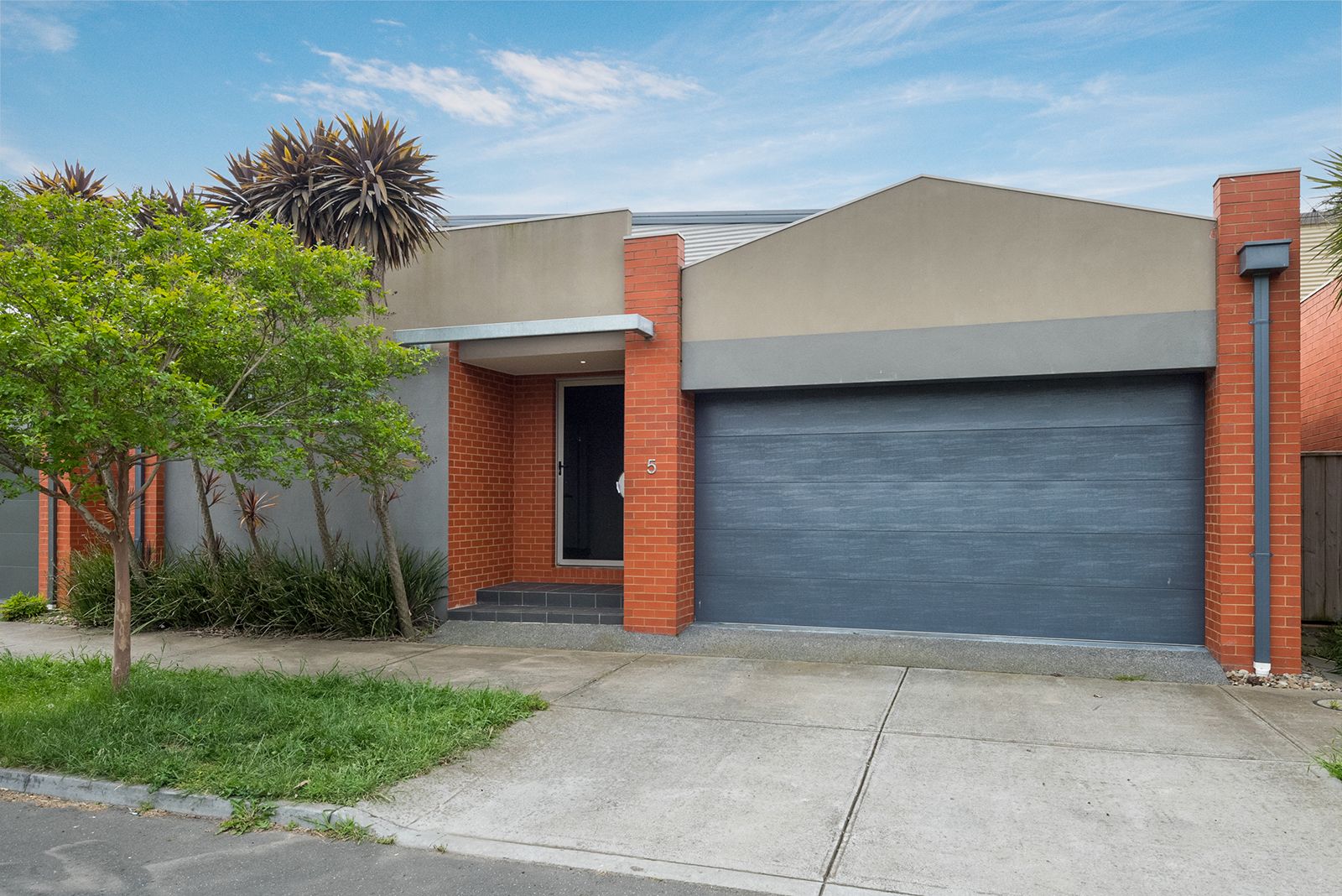 5 Tiree Lane, Craigieburn, VIC 3064