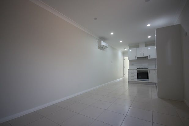 8A Glendower Street, Rosemeadow, NSW 2560