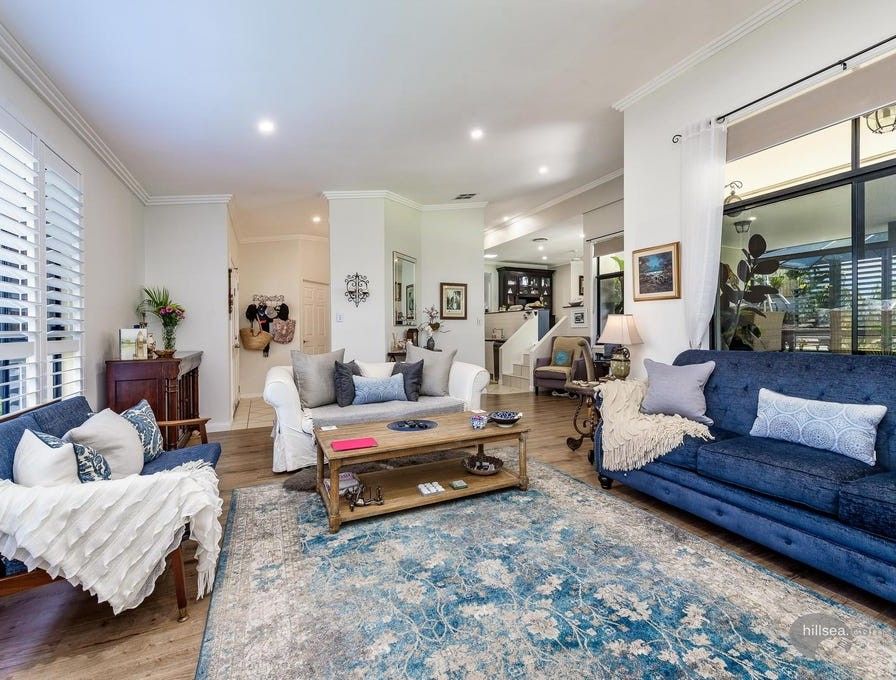 18 Tiger Drive, Arundel, QLD 4214