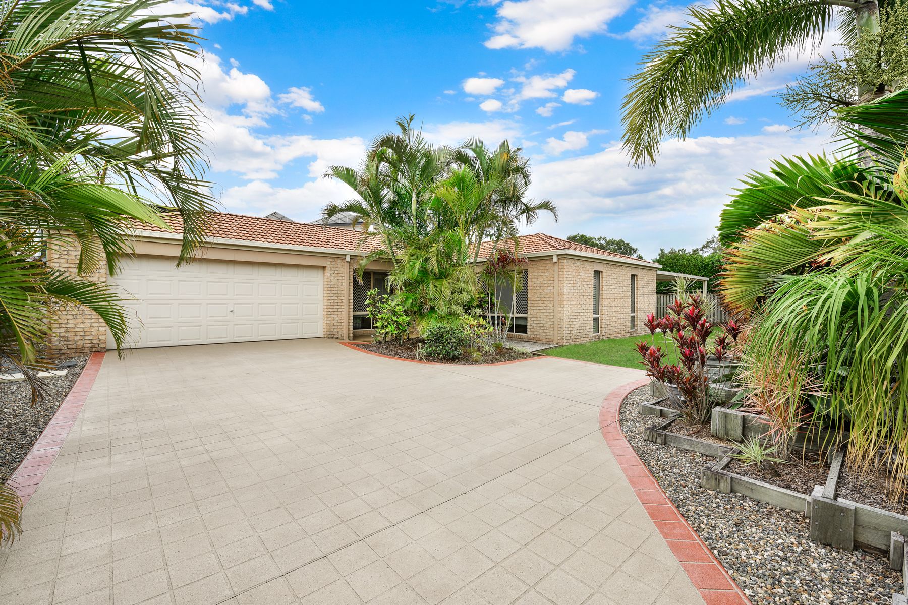 54 Calvary Crescent, Boondall QLD 4034