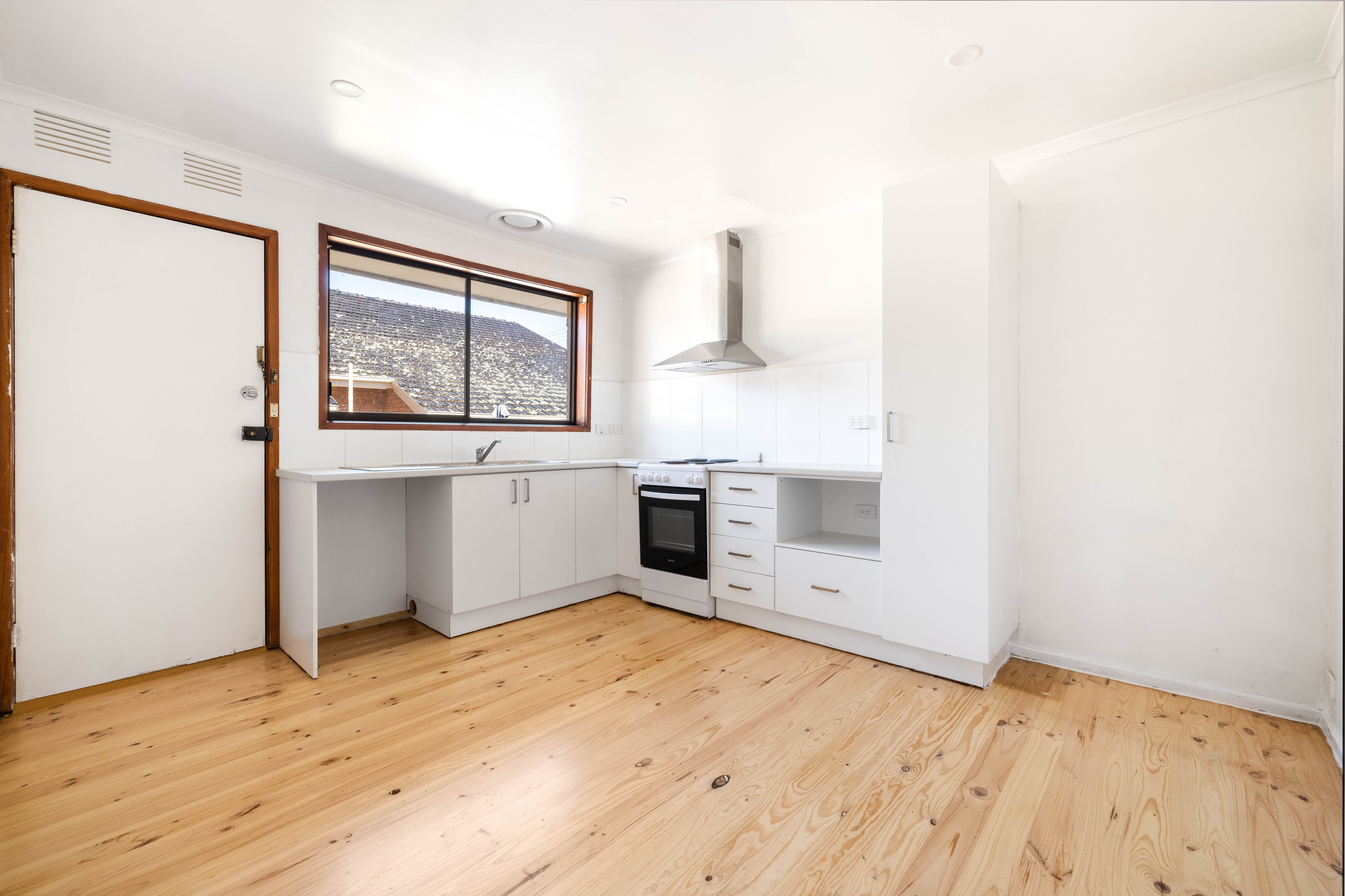 2/26 Acacia Street, Glenroy, VIC 3046