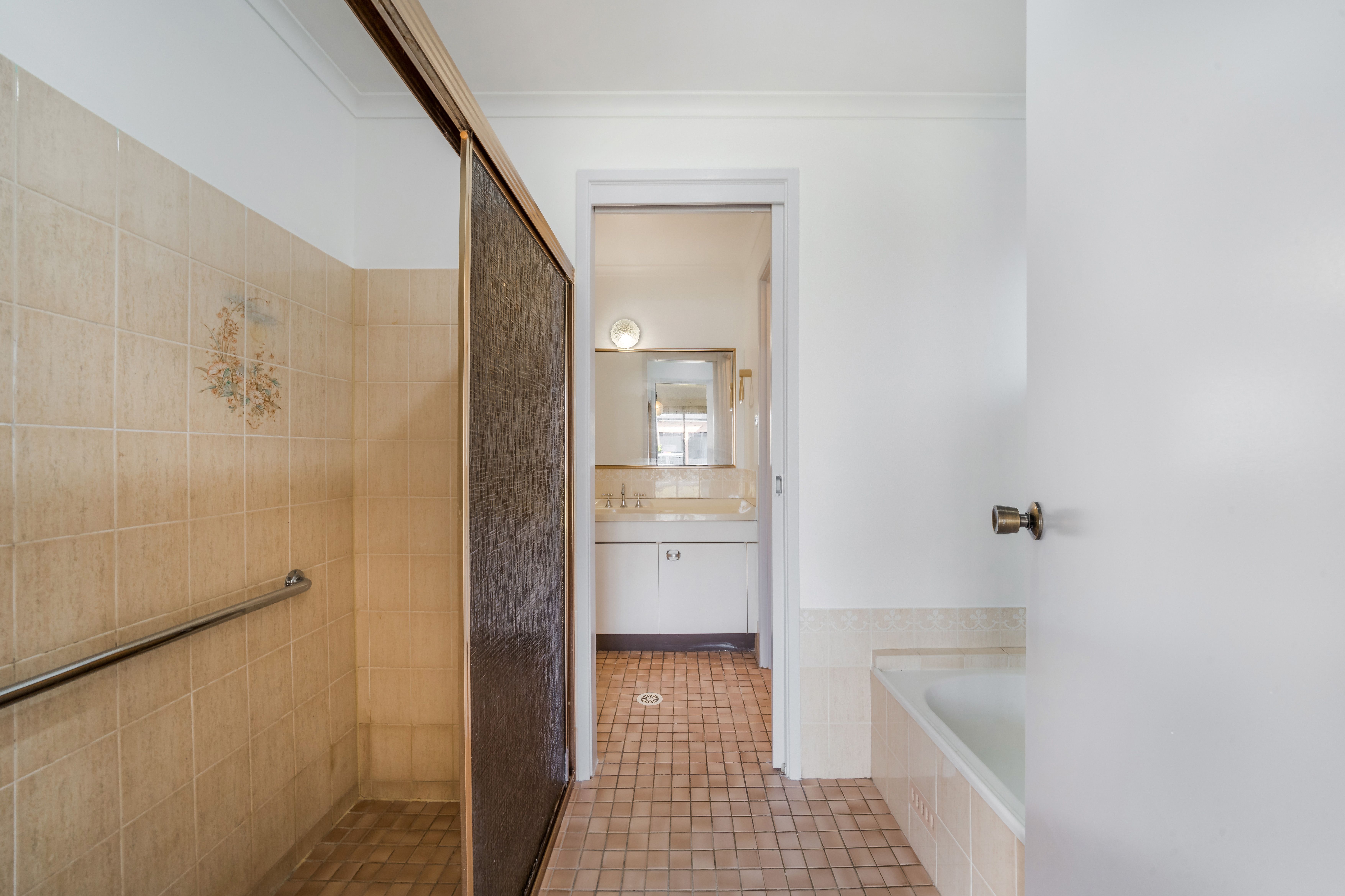 8 Flinders Crescent — photo 15 of 23