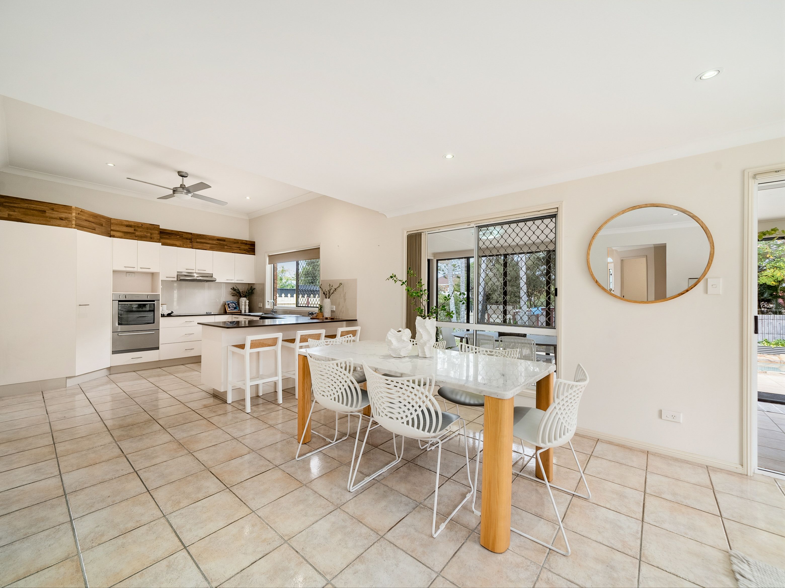 17 Castle Hill Drive — photo 10 of 30