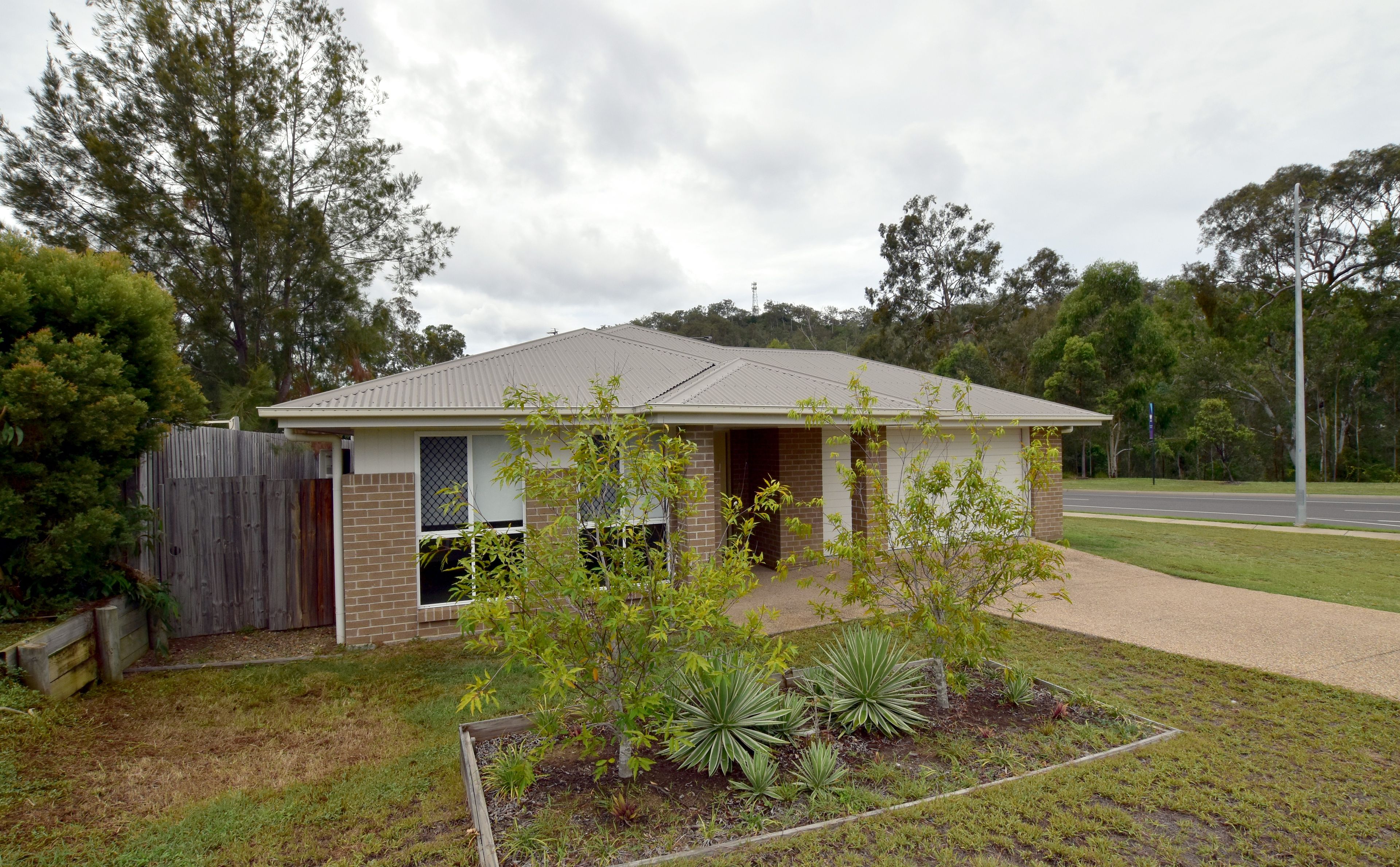 2 Kingfisher Street, New Auckland, QLD 4680
