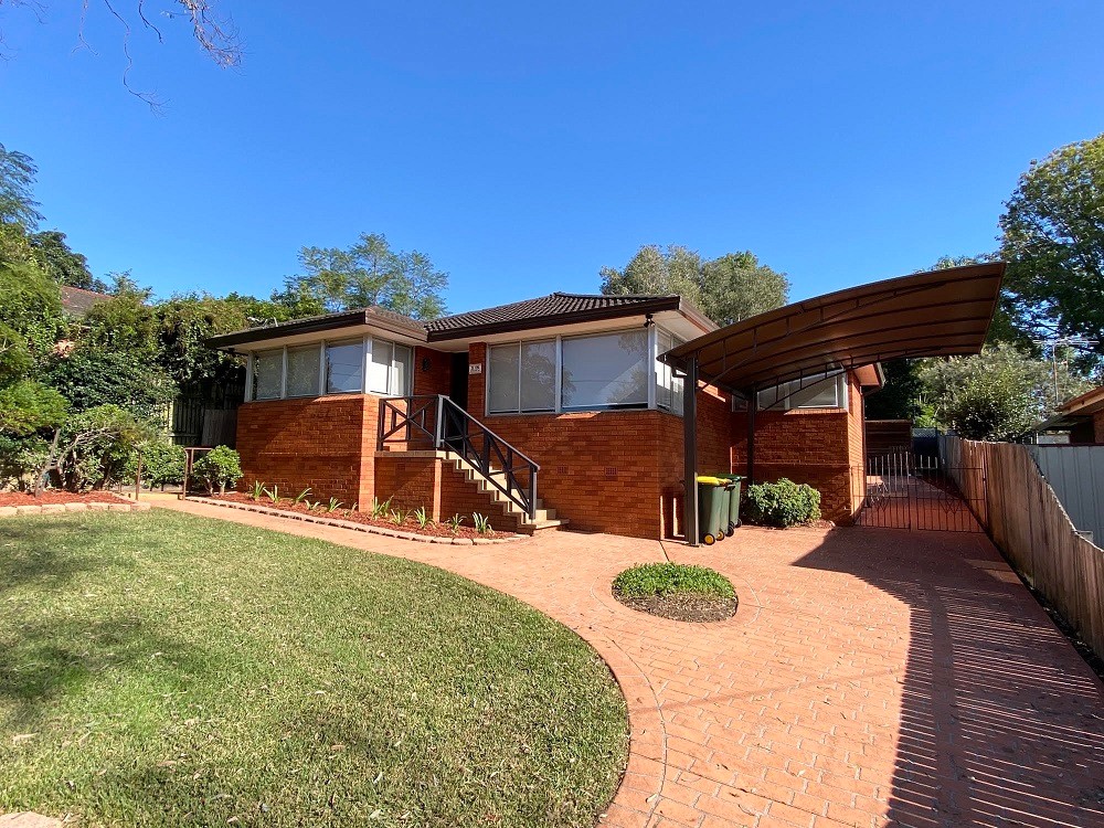 13 Bundarra Road, Campbelltown, NSW 2560
