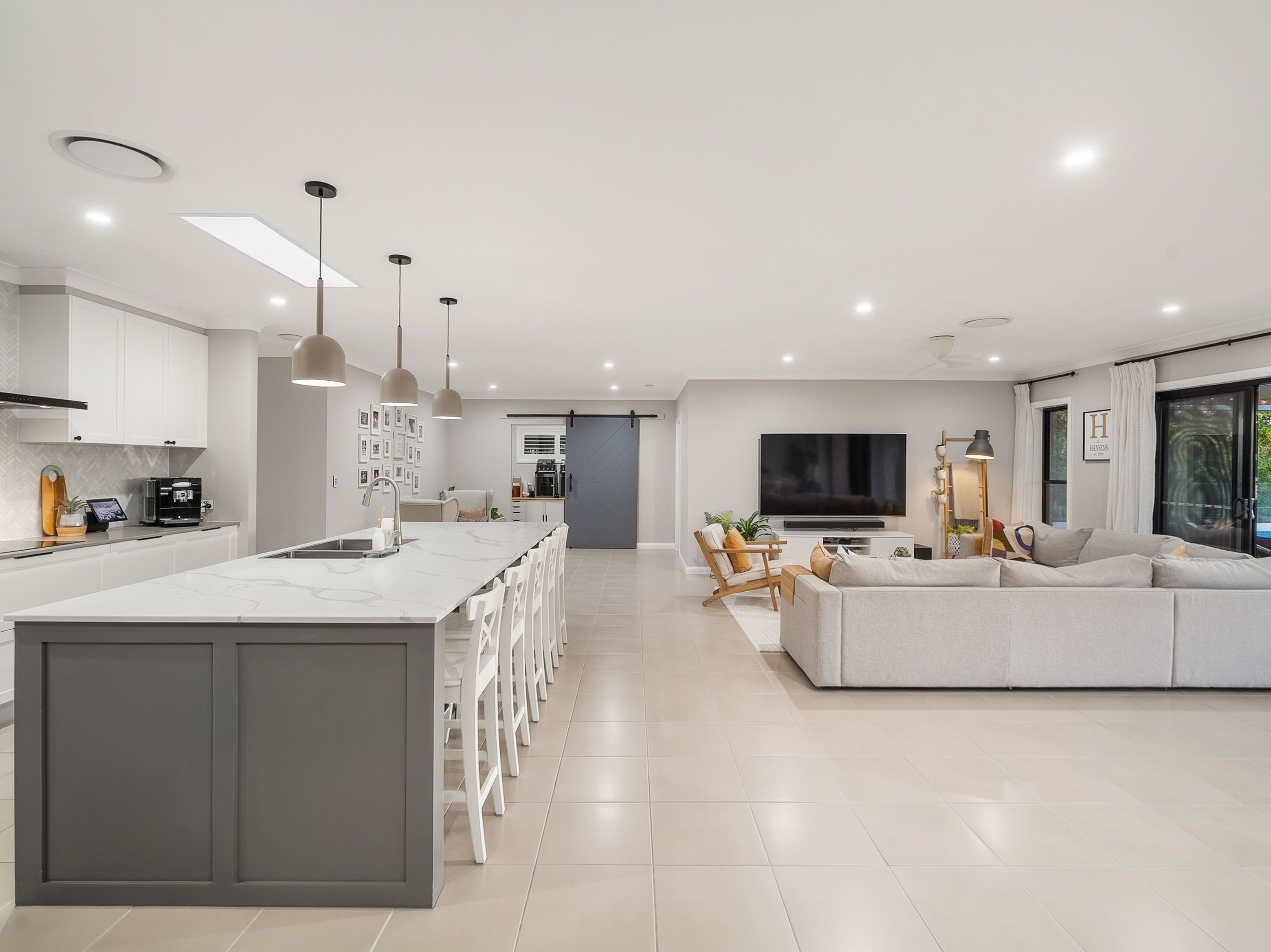 72 Facer Road — photo 3 of 30