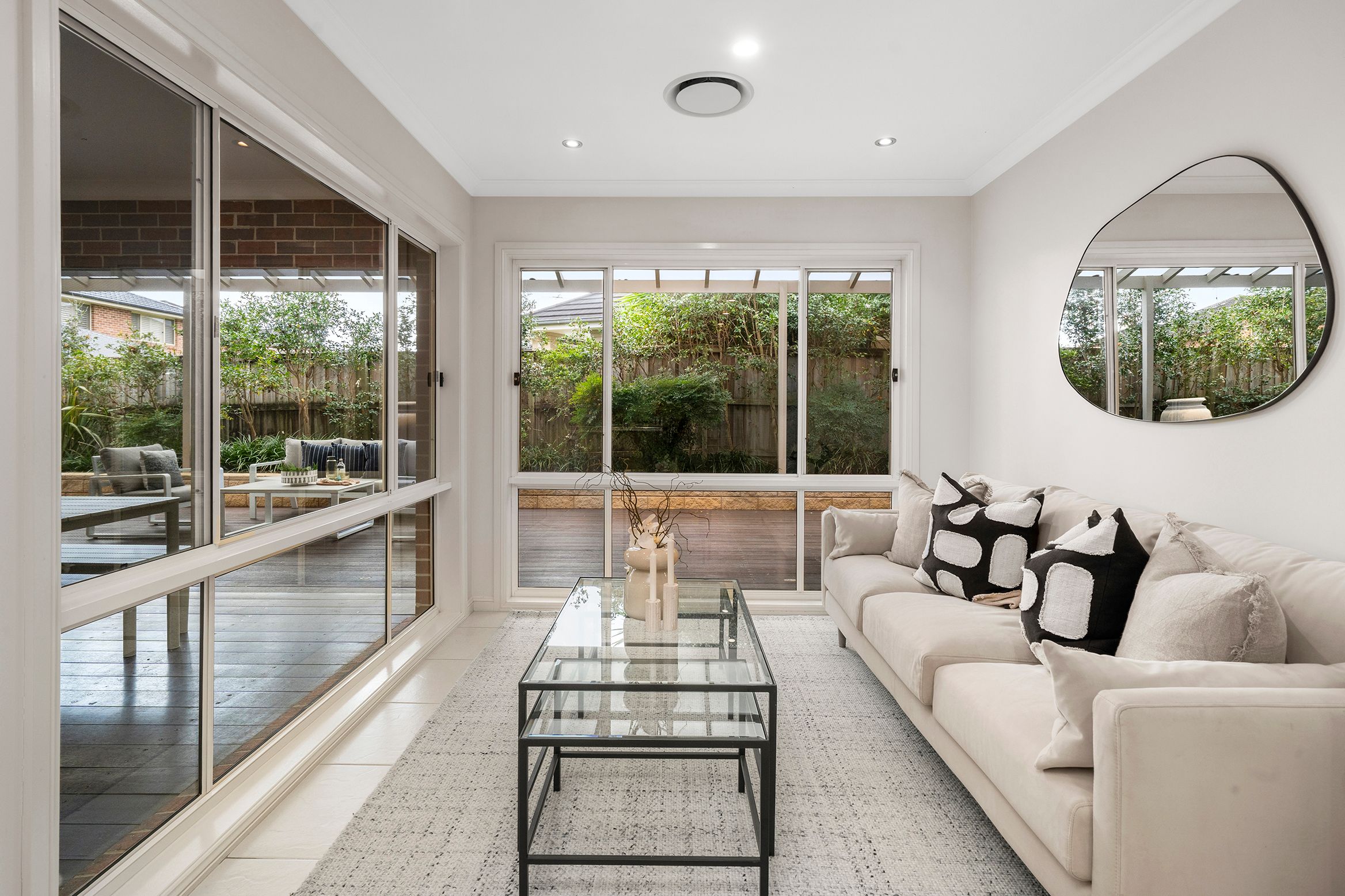 10 Manderlay Close — photo 4 of 30