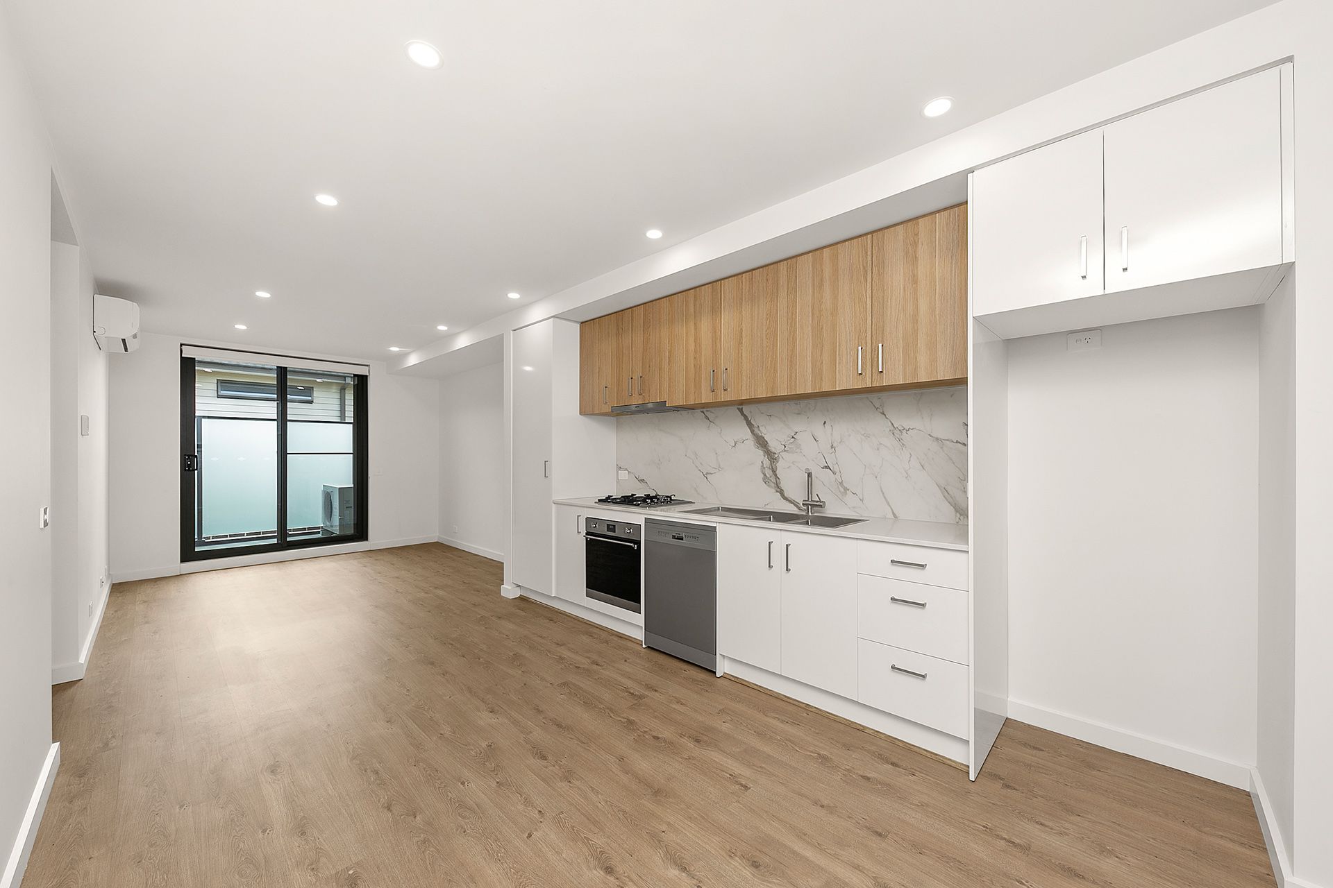 G01/1801 Dandenong Road — photo 11 of 30
