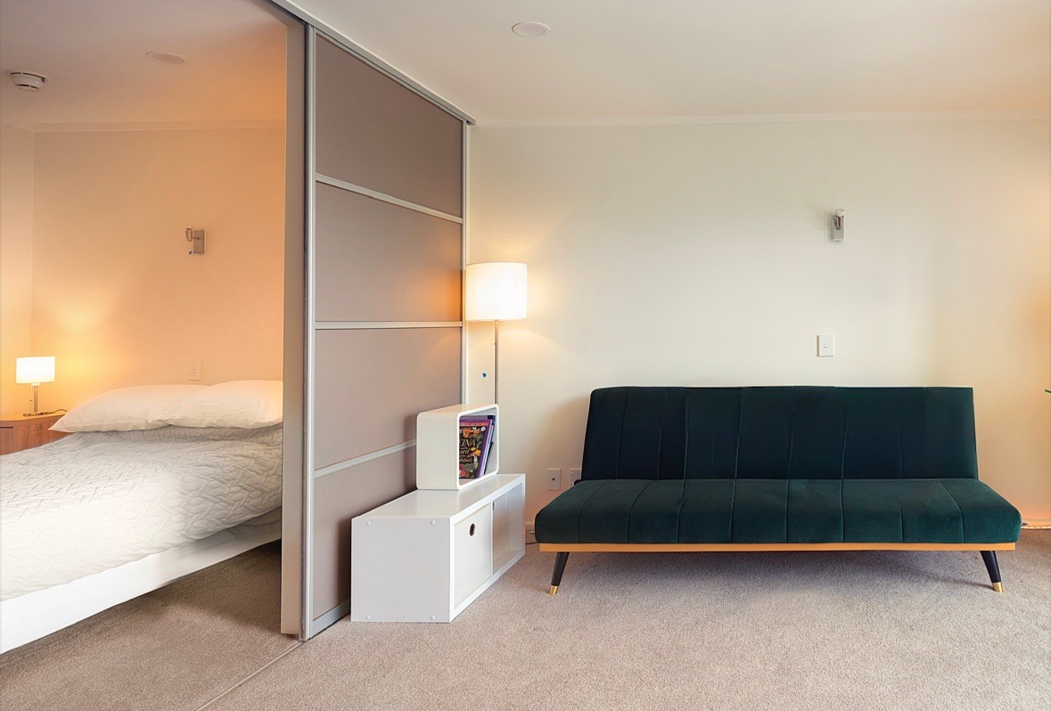 2W/16 Burton Street, Grafton, Auckland City