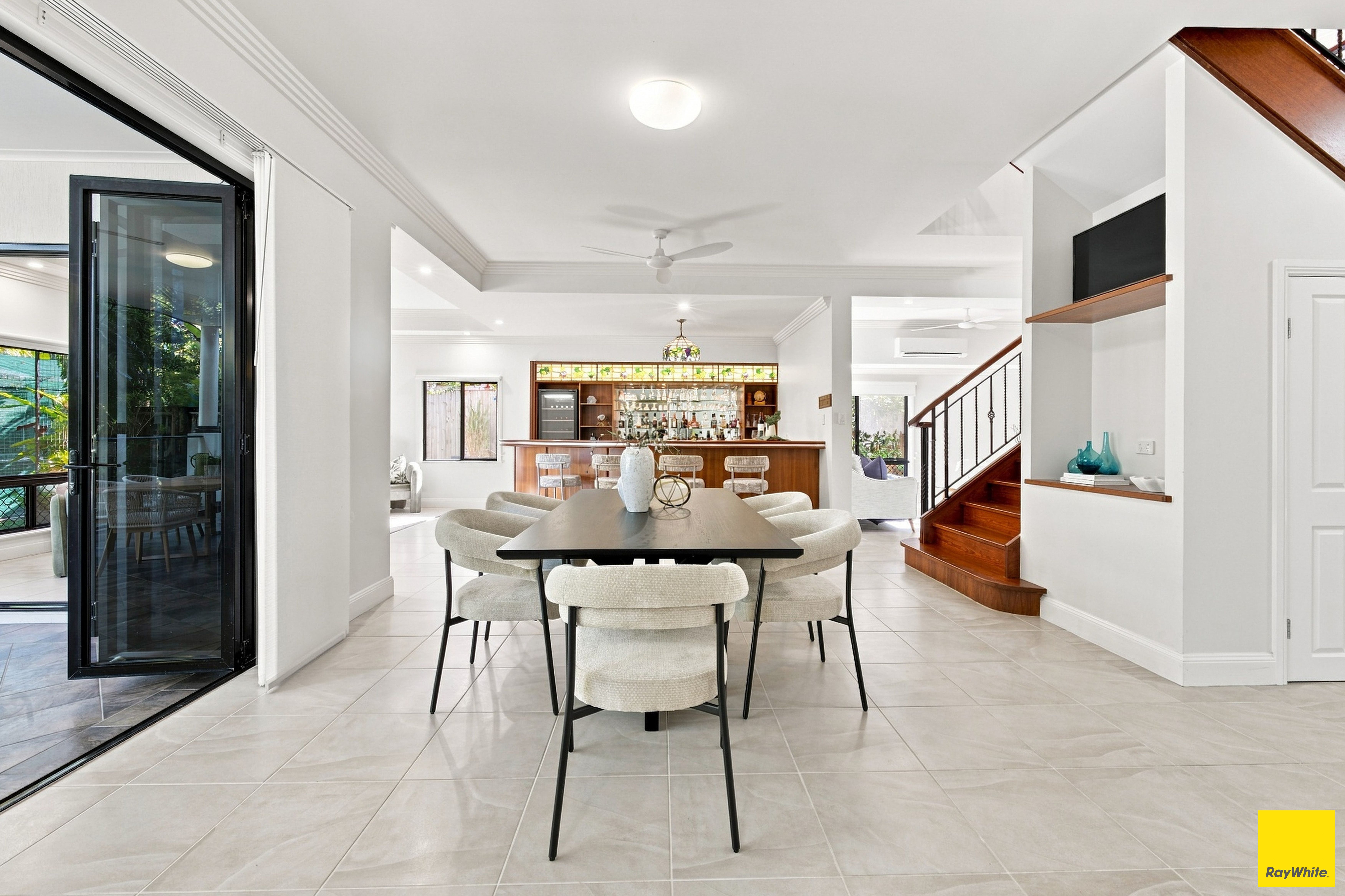 11 Lambus Street — photo 3 of 30