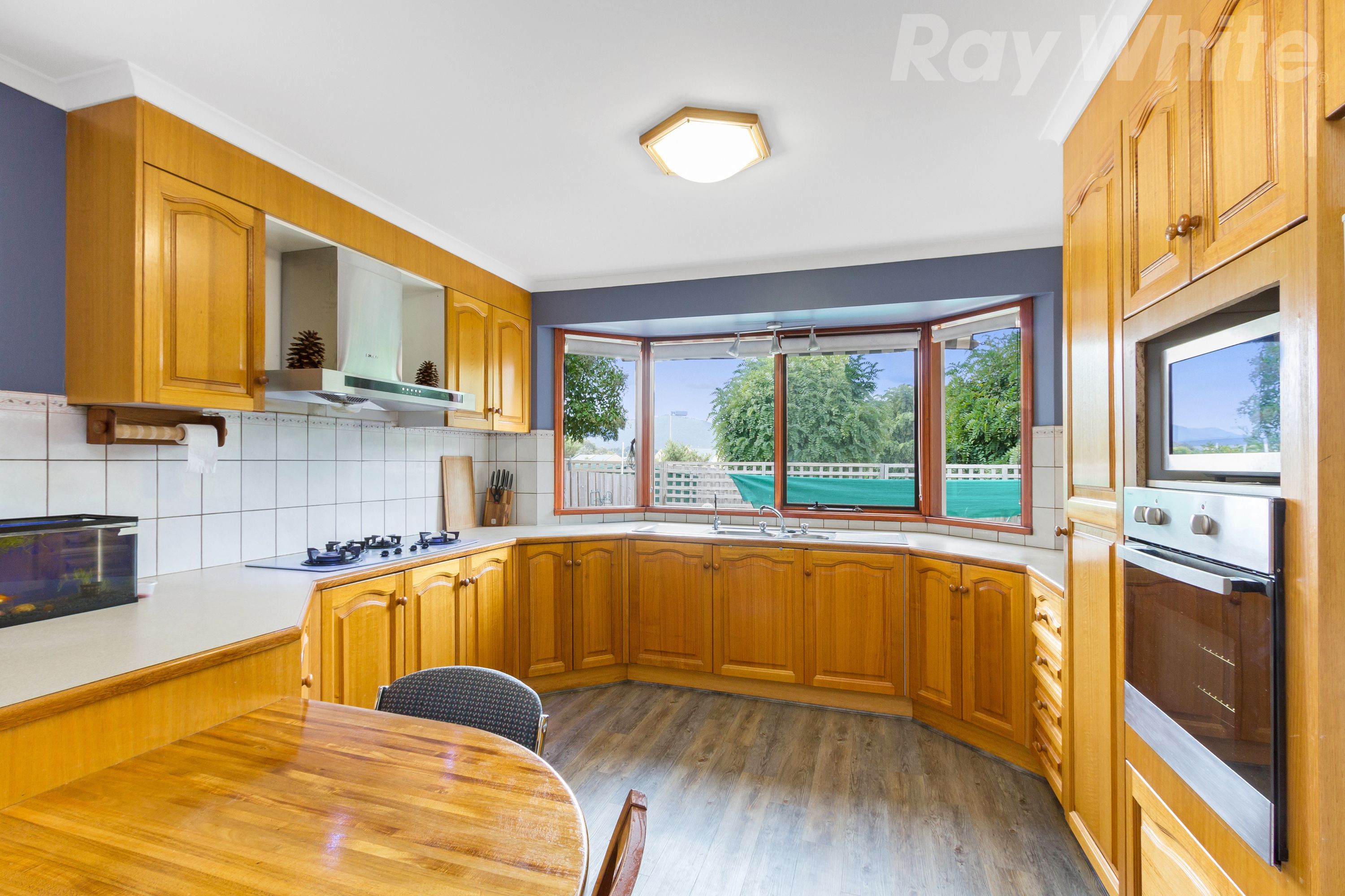 2/25 Myrtle Street, Bayswater, VIC 3153