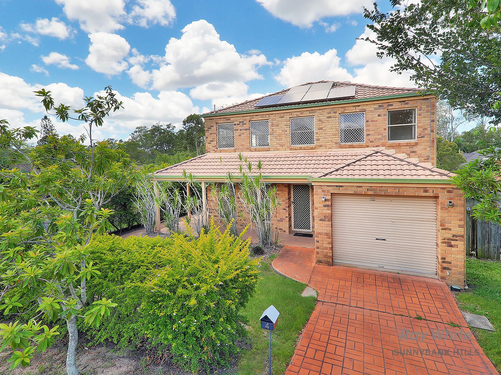 4 Kurrajong Street, Durack QLD 4077