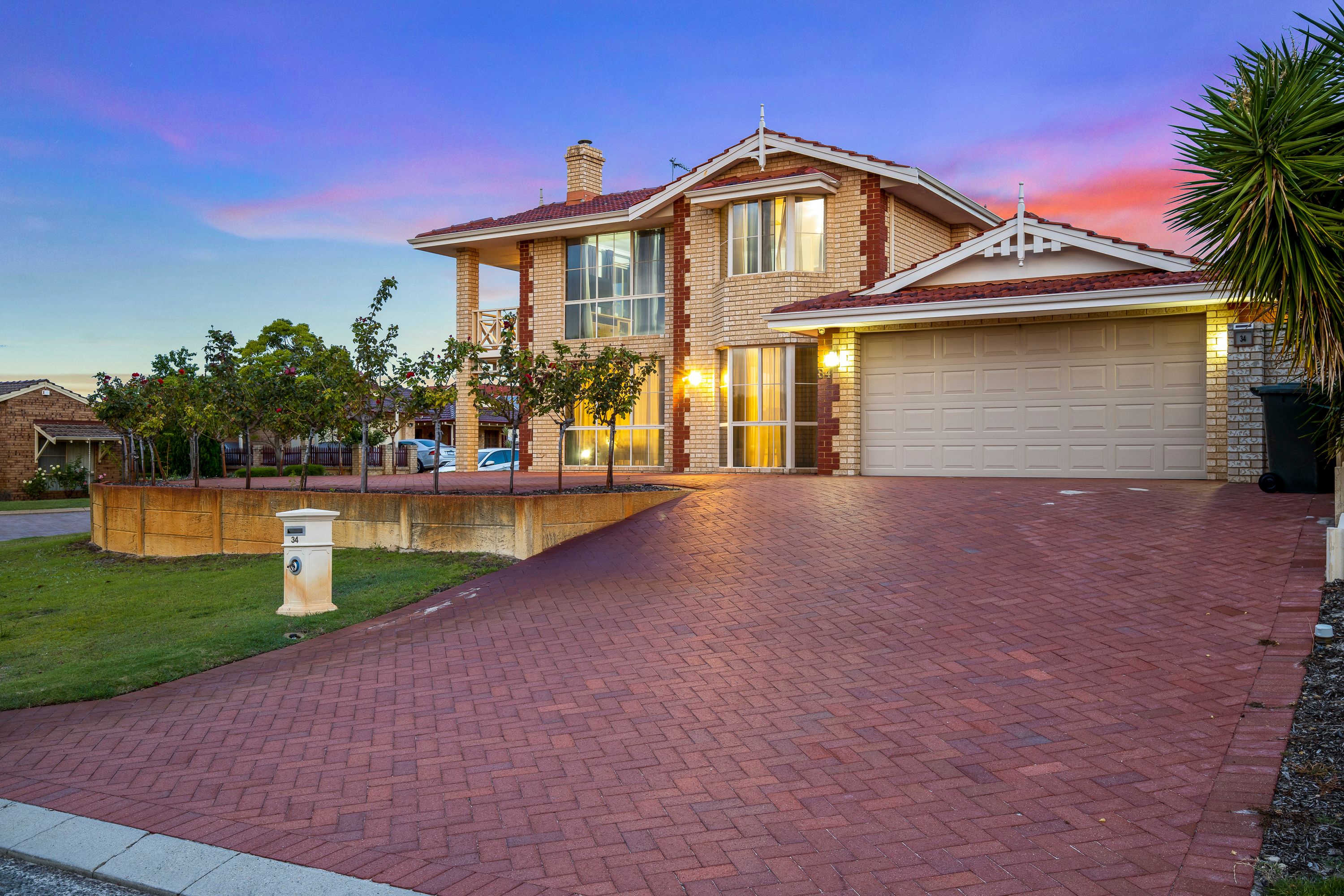 34 Southpointe Crescent, Ballajura, WA 6066