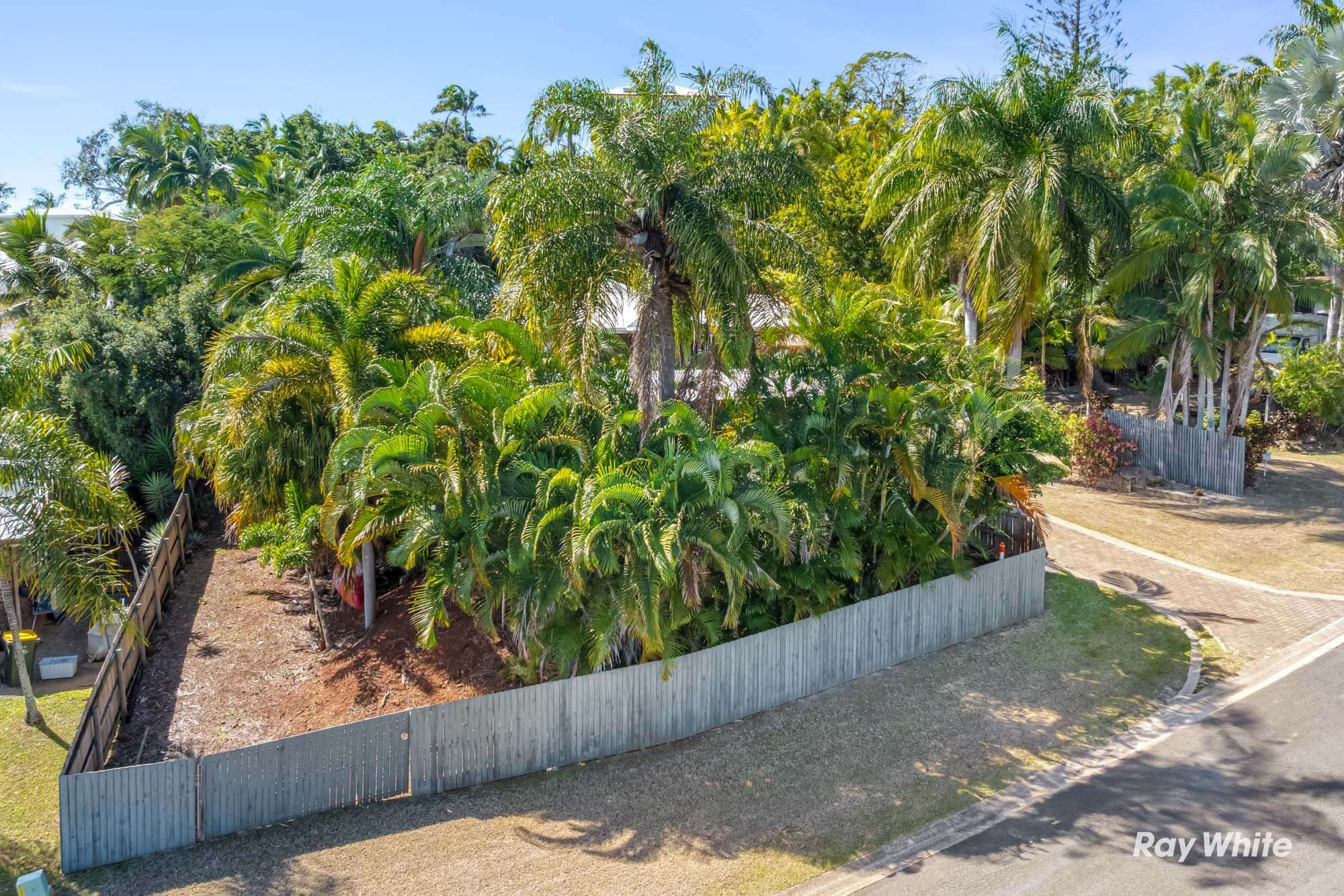 11 Casuarina Avenue — photo 20 of 25