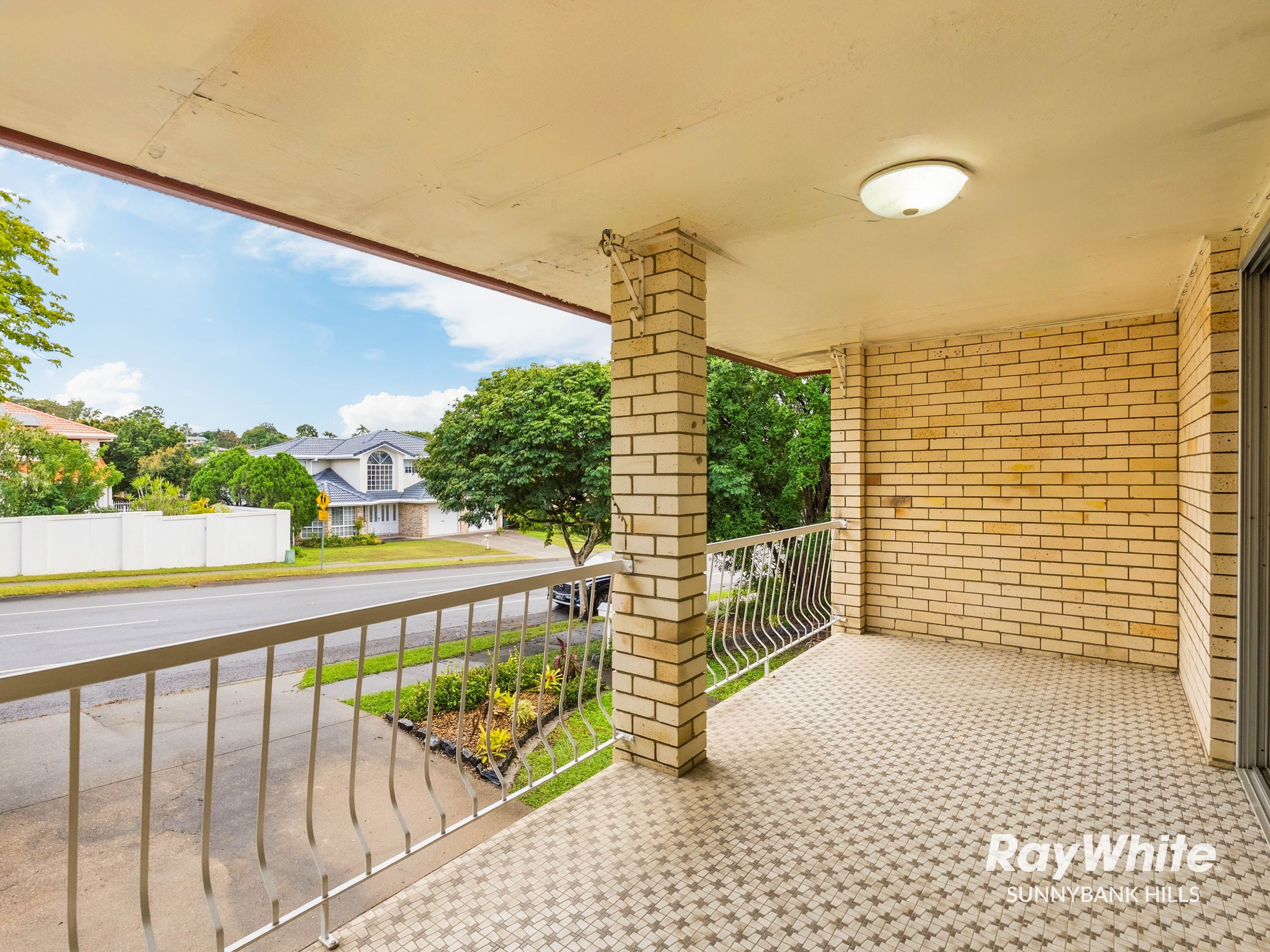 31 Delavan Street — photo 10 of 19