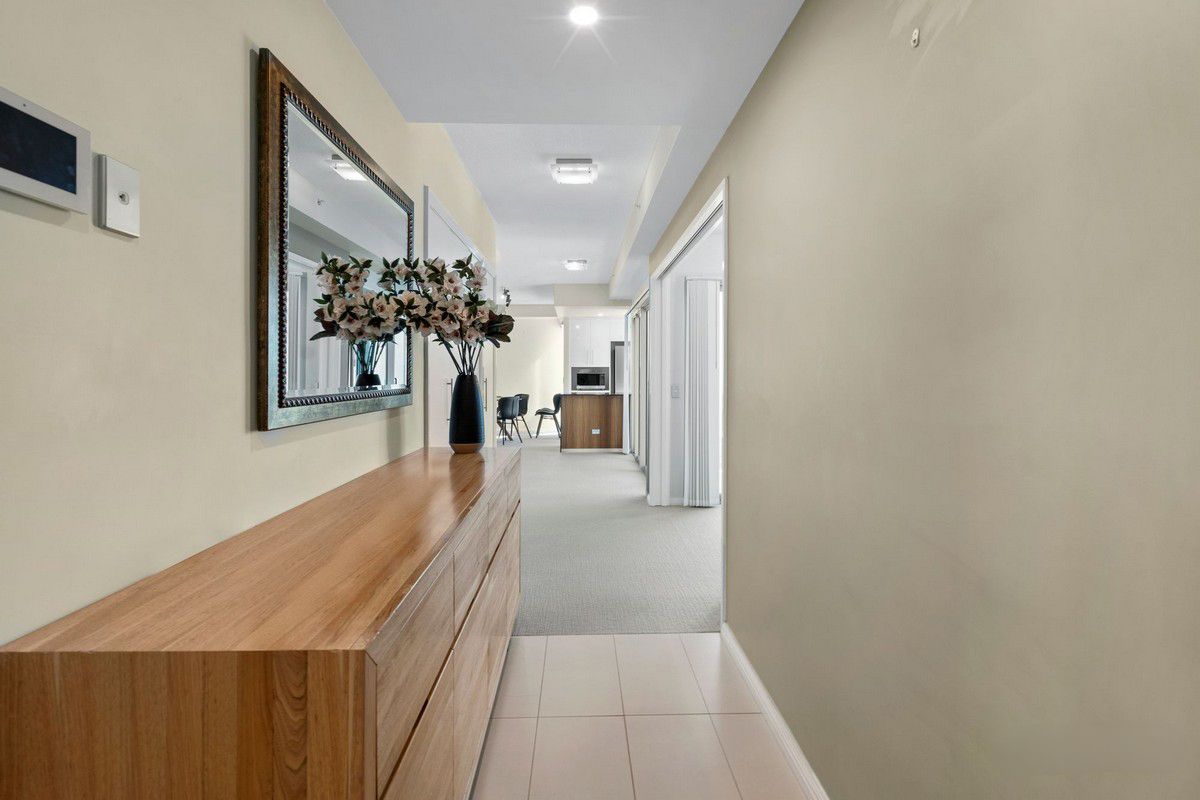 1005/185 Redcliffe Parade — photo 15 of 15