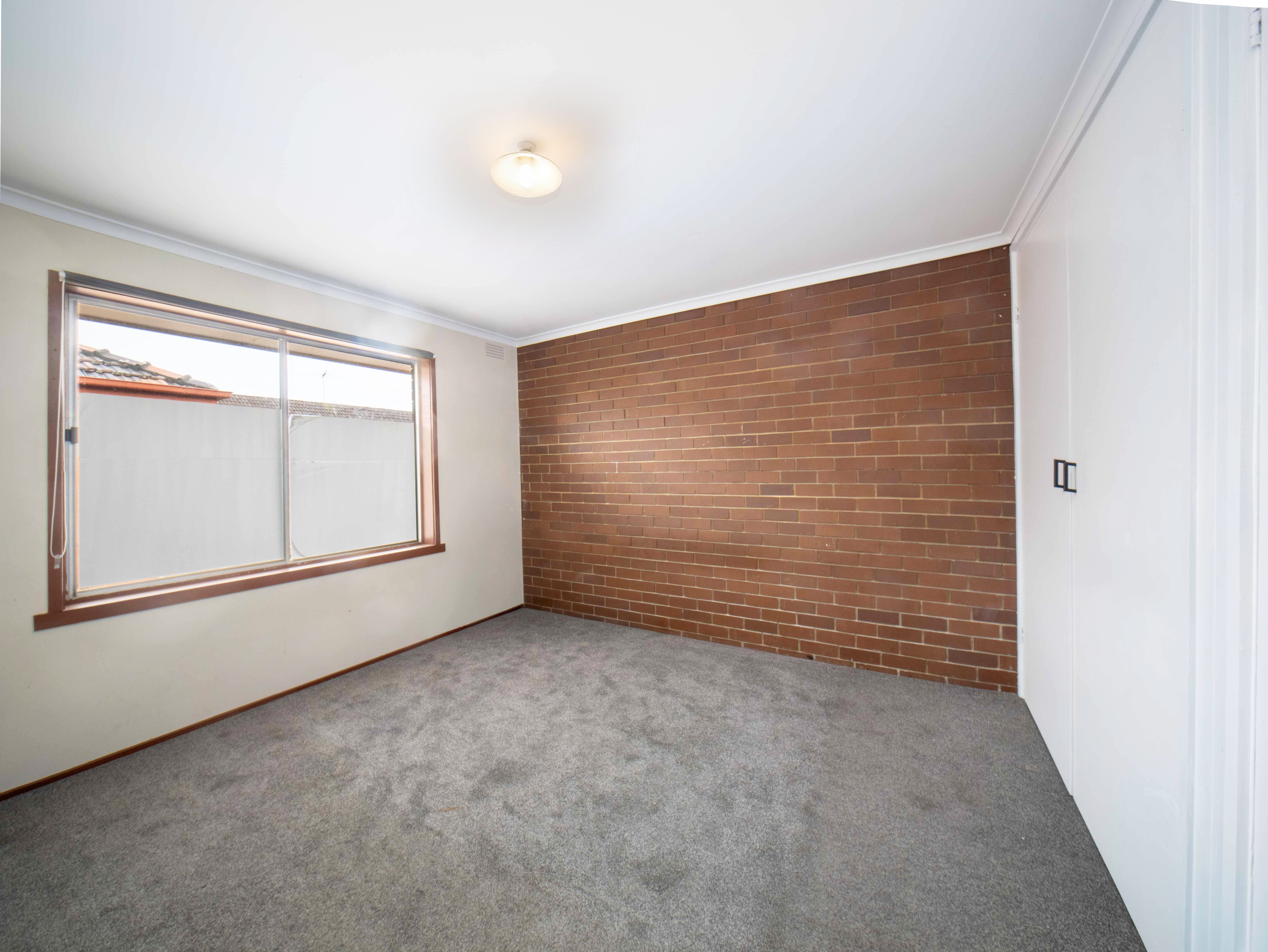 1/128 Lorne Street — photo 3 of 8