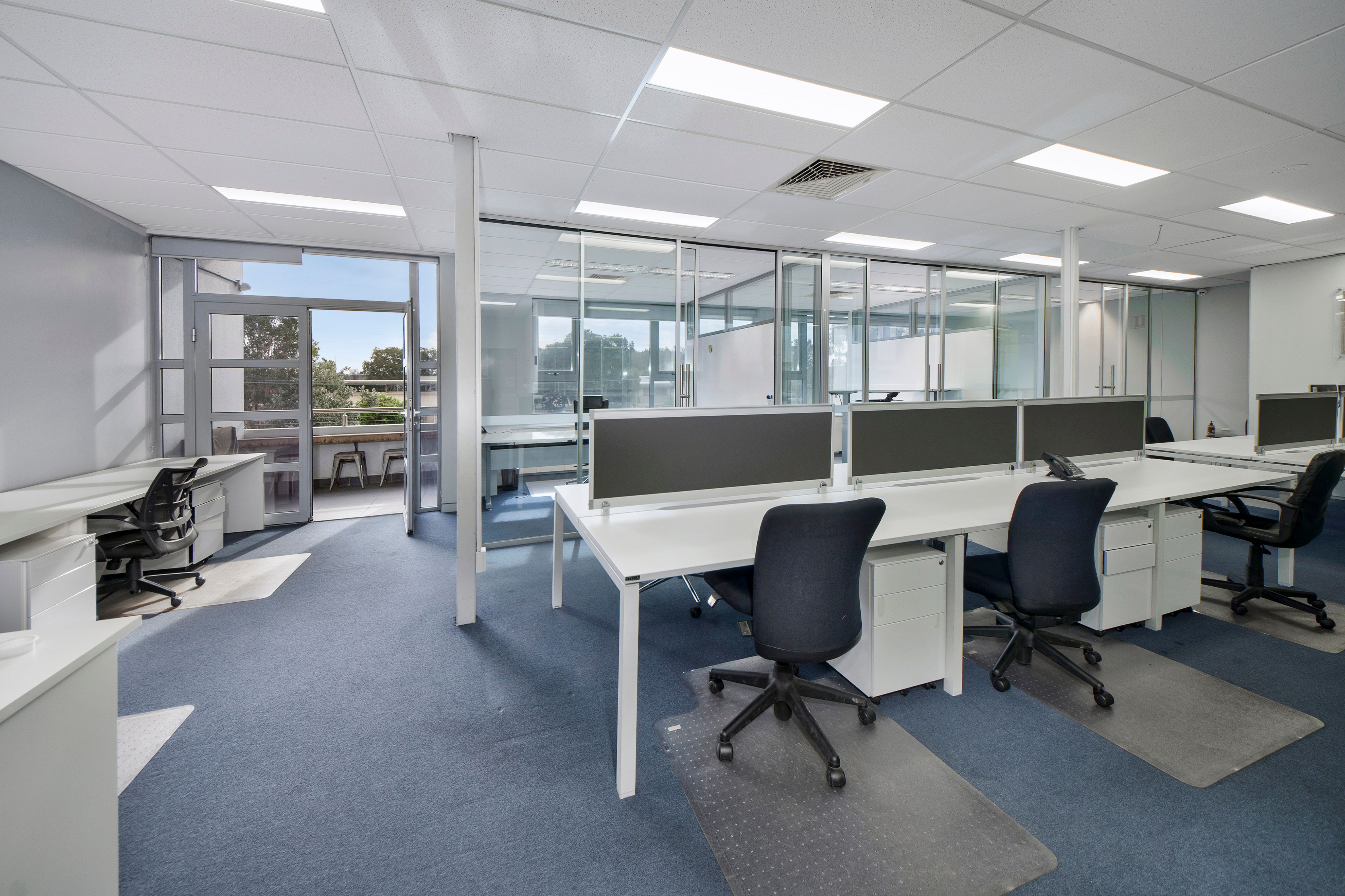 28/3 Box Road, Caringbah, NSW 2229