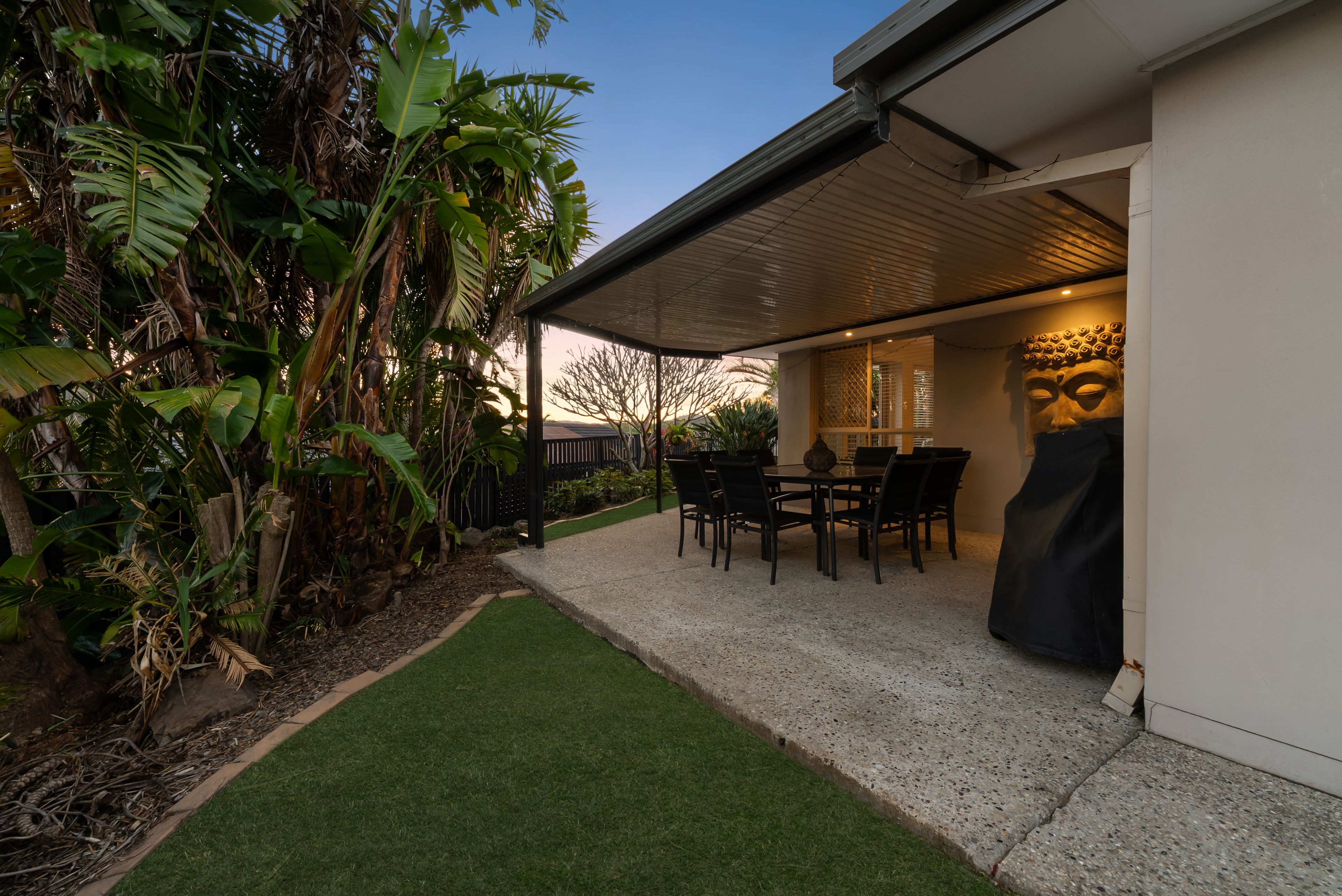 17 Tuggeranong Avenue — photo 17 of 27