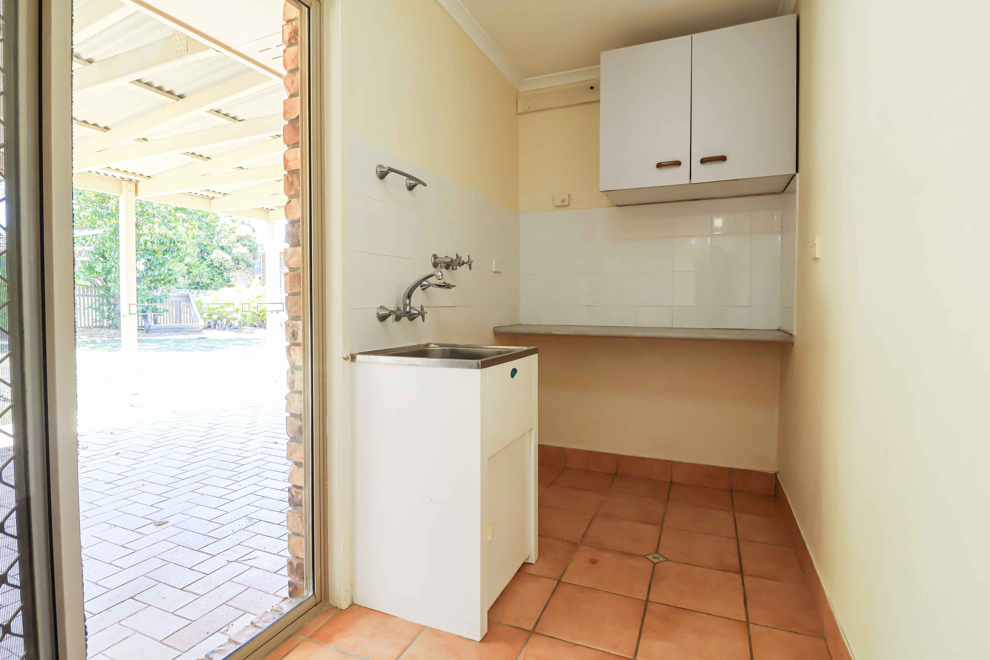 11 Alexandra Close — photo 17 of 26