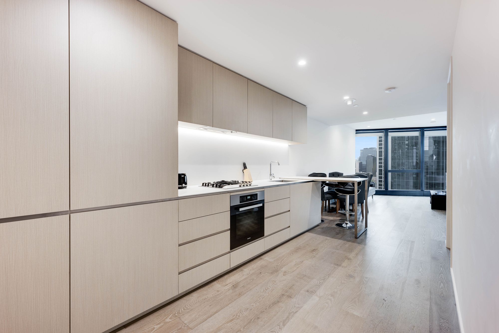 1903/70 Southbank Boulevard, Southbank, VIC 3006