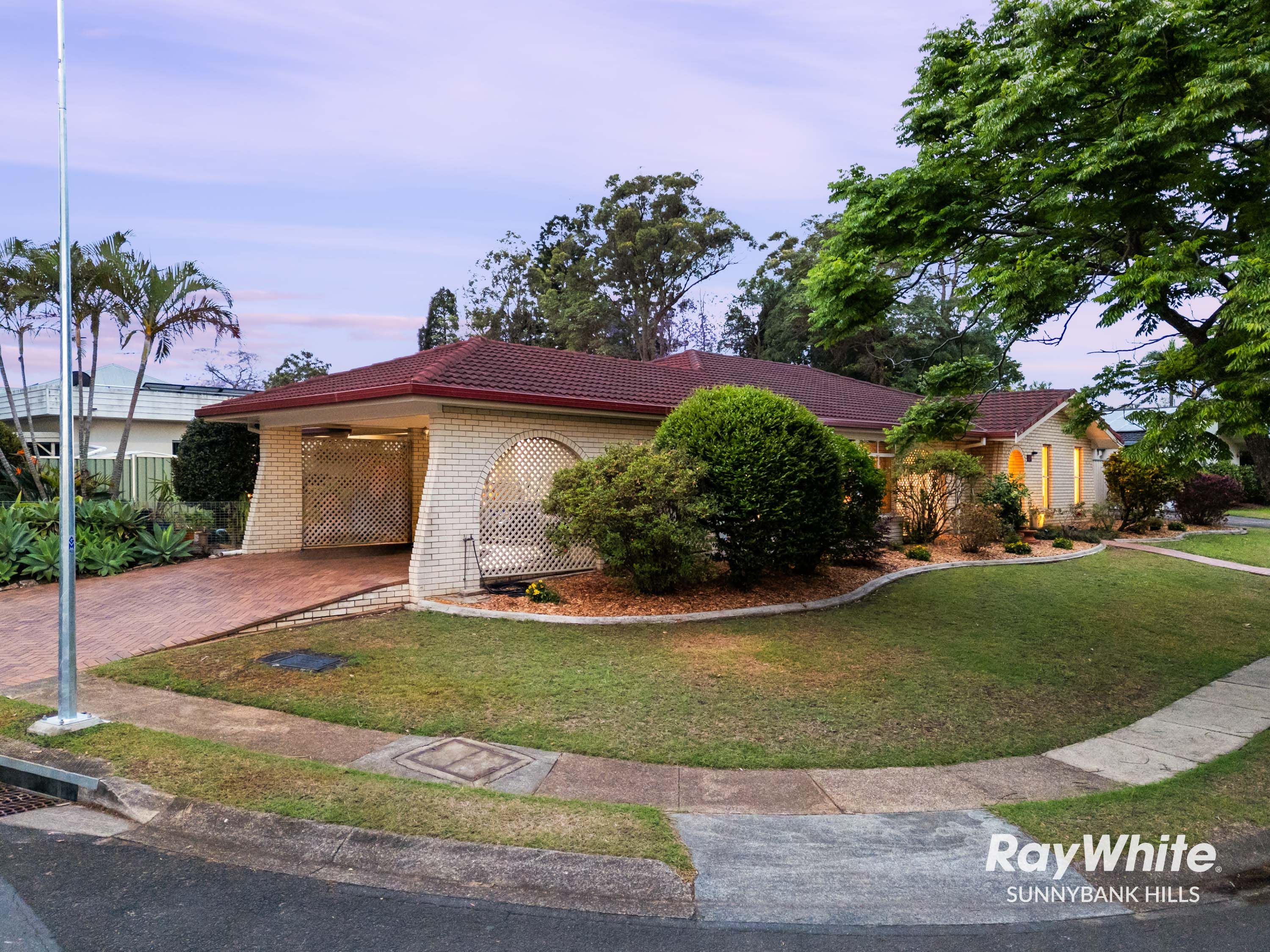 27 Westaway Street — photo 4 of 29