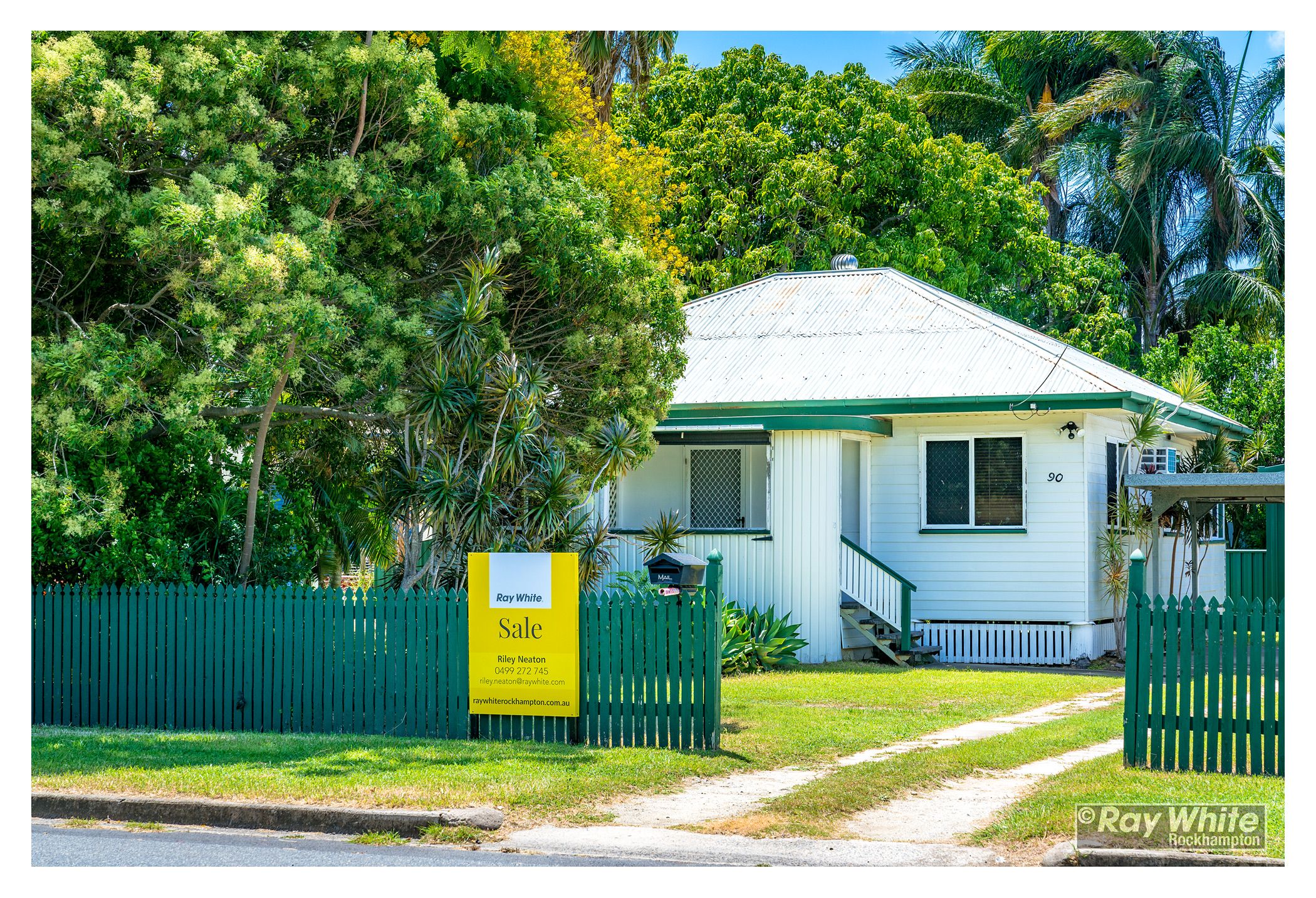 90 Main Street, Park Avenue, QLD 4701