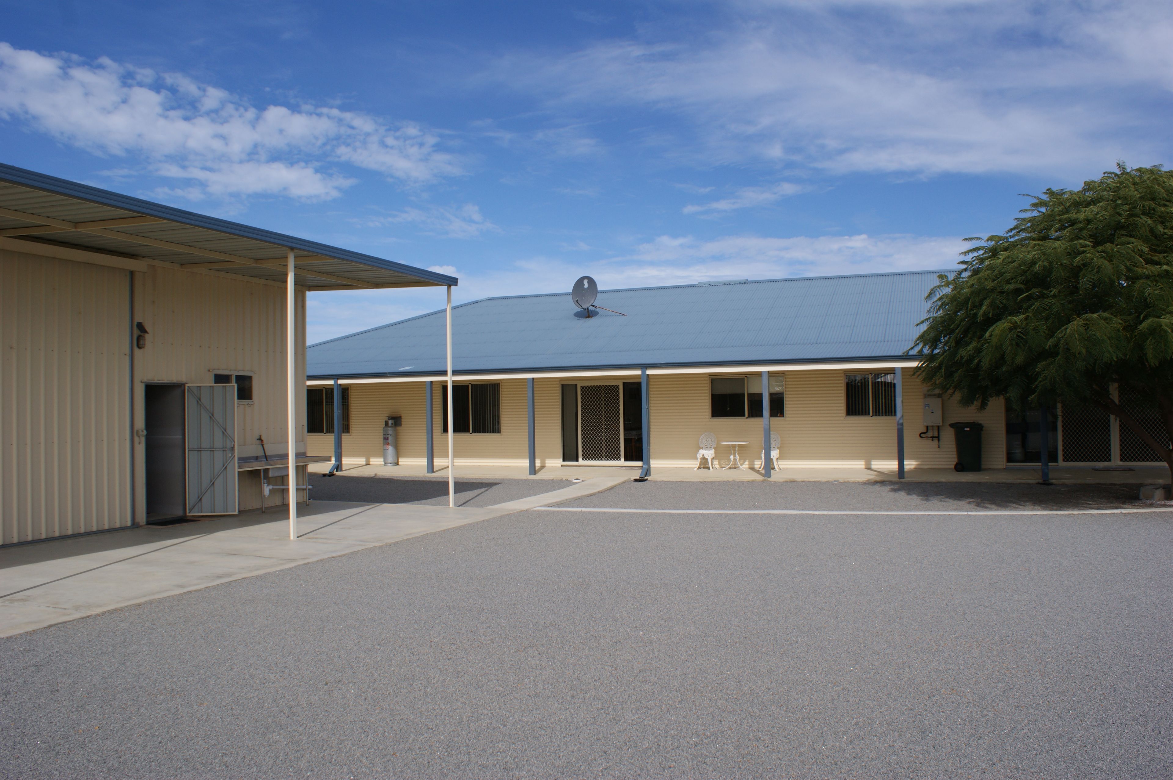 3 Bayliss Road, Dongara, WA 6525