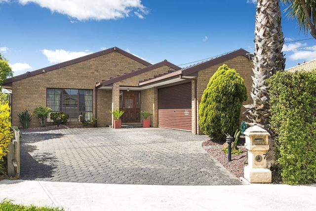 7 Denham Place, Mill Park, VIC 3082