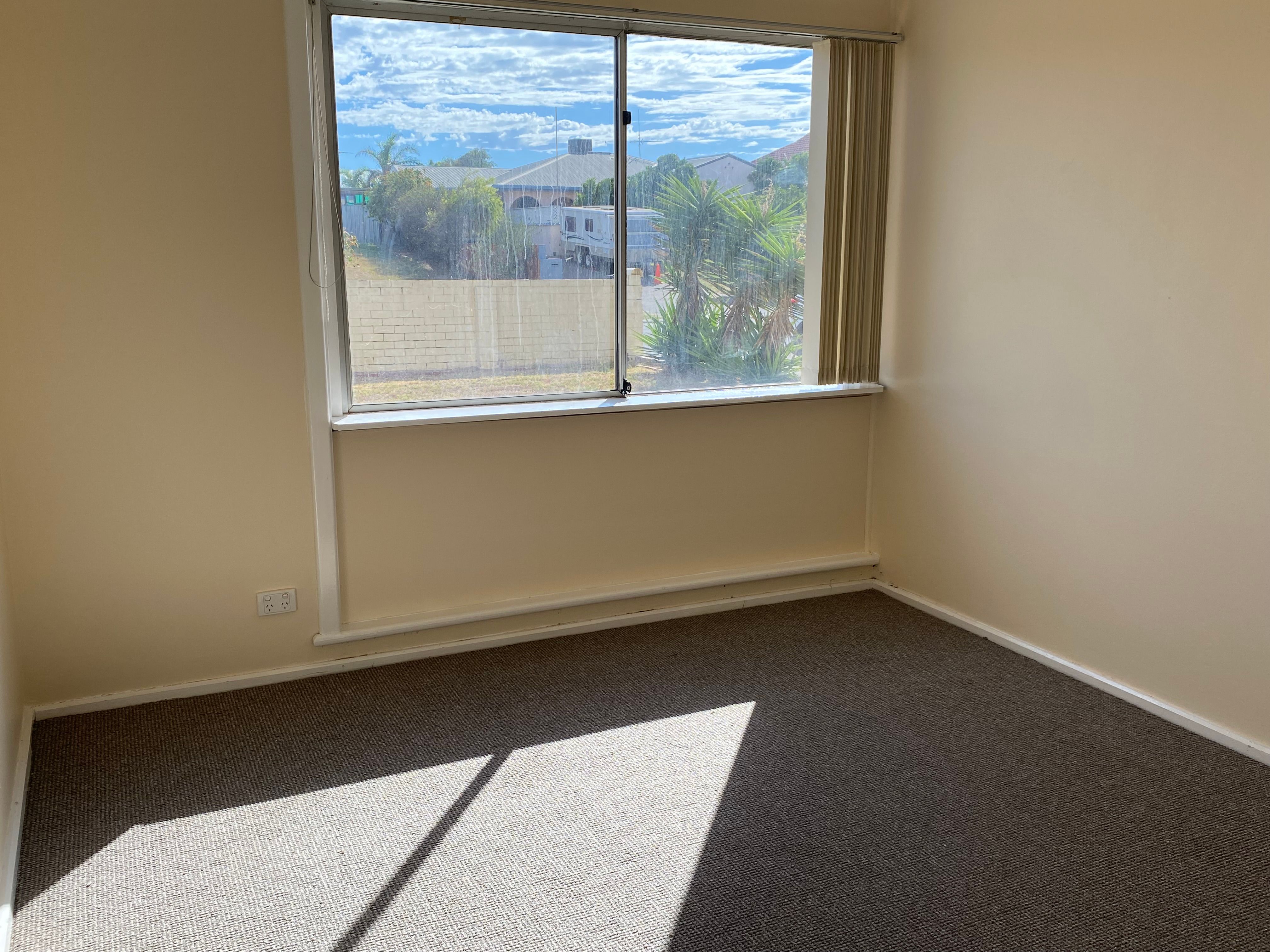 19 Maidstone Street — photo 8 of 13