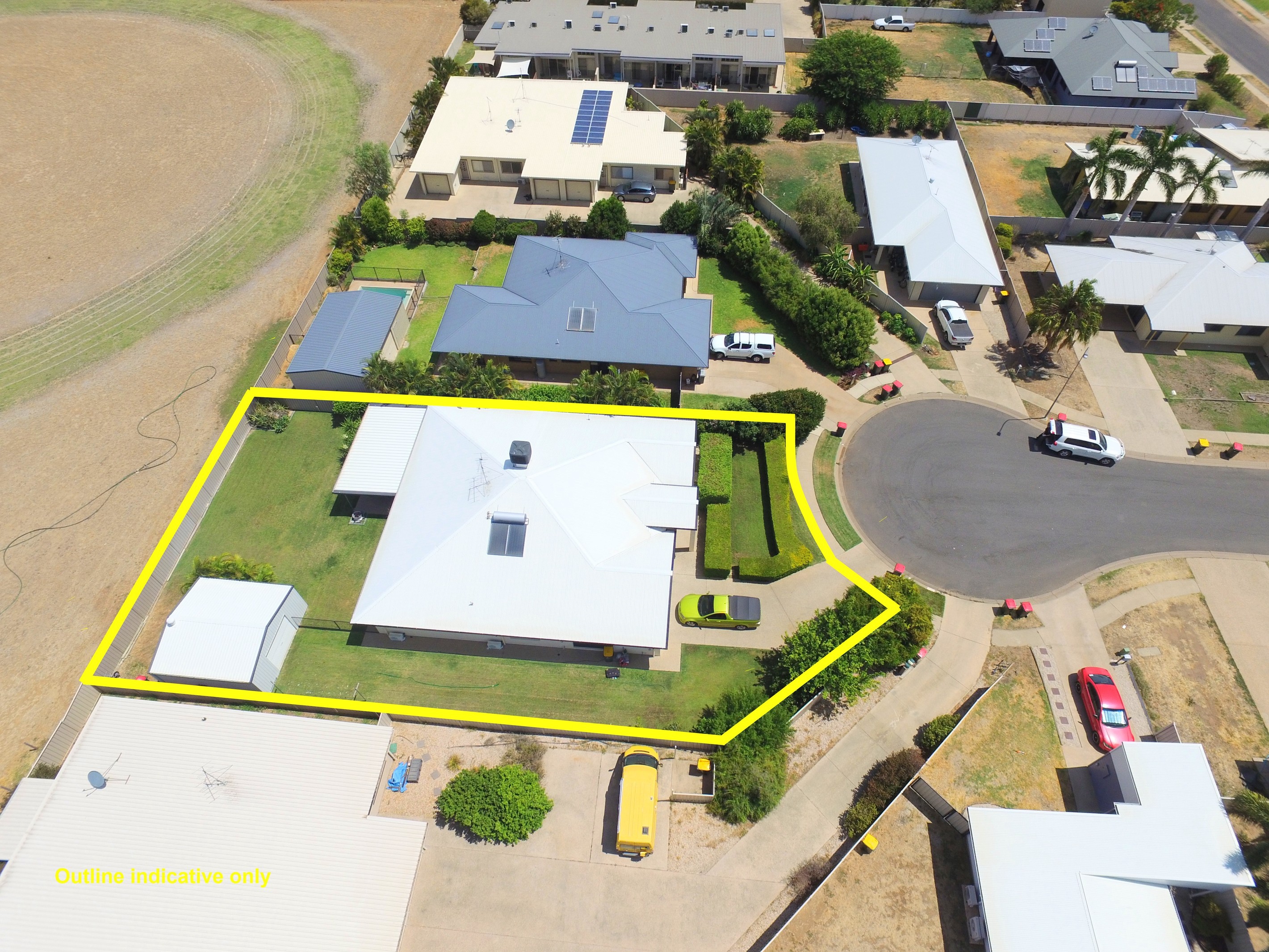 19 Charlton Street, Emerald, QLD 4720