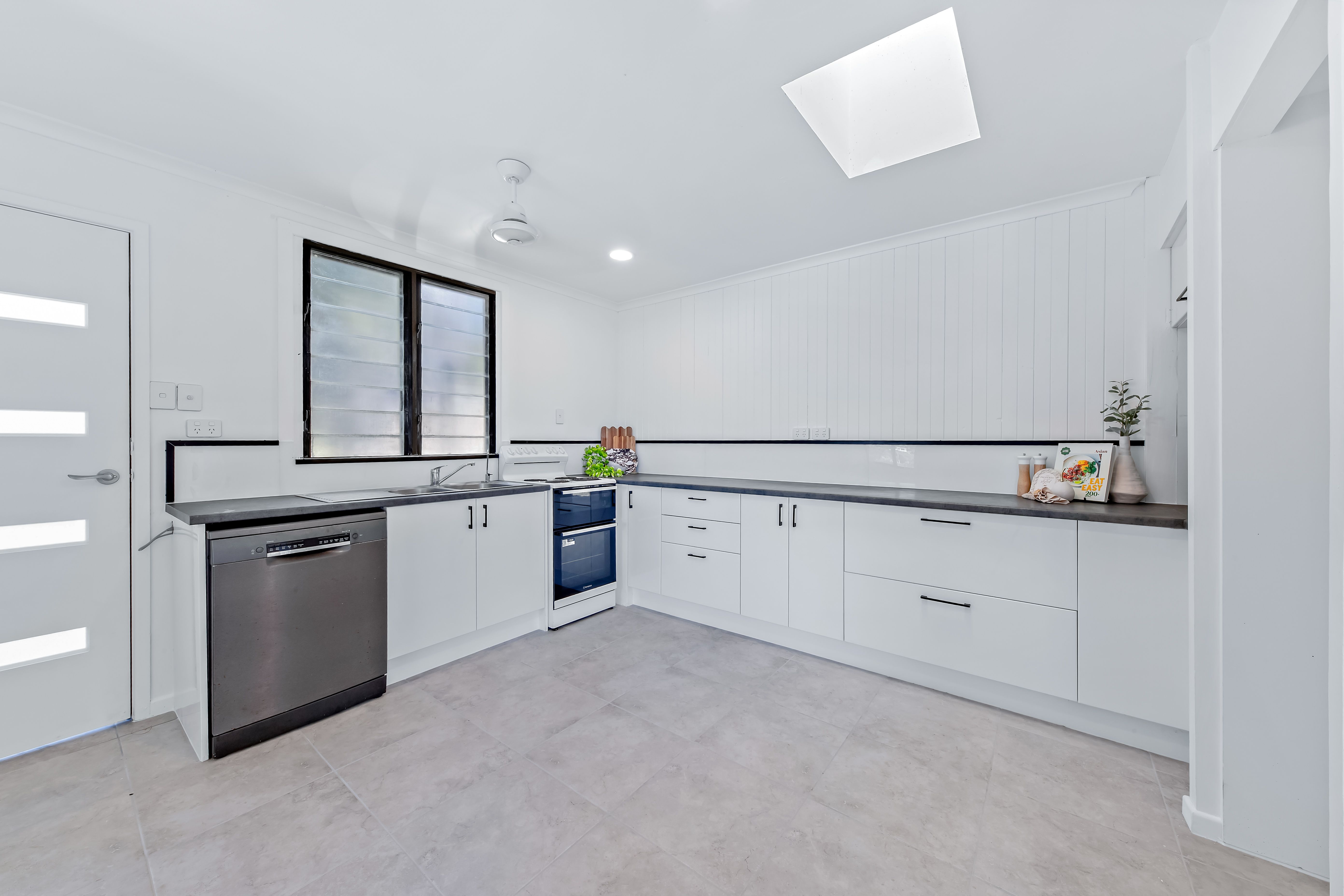 1 Lewis Street — photo 6 of 22