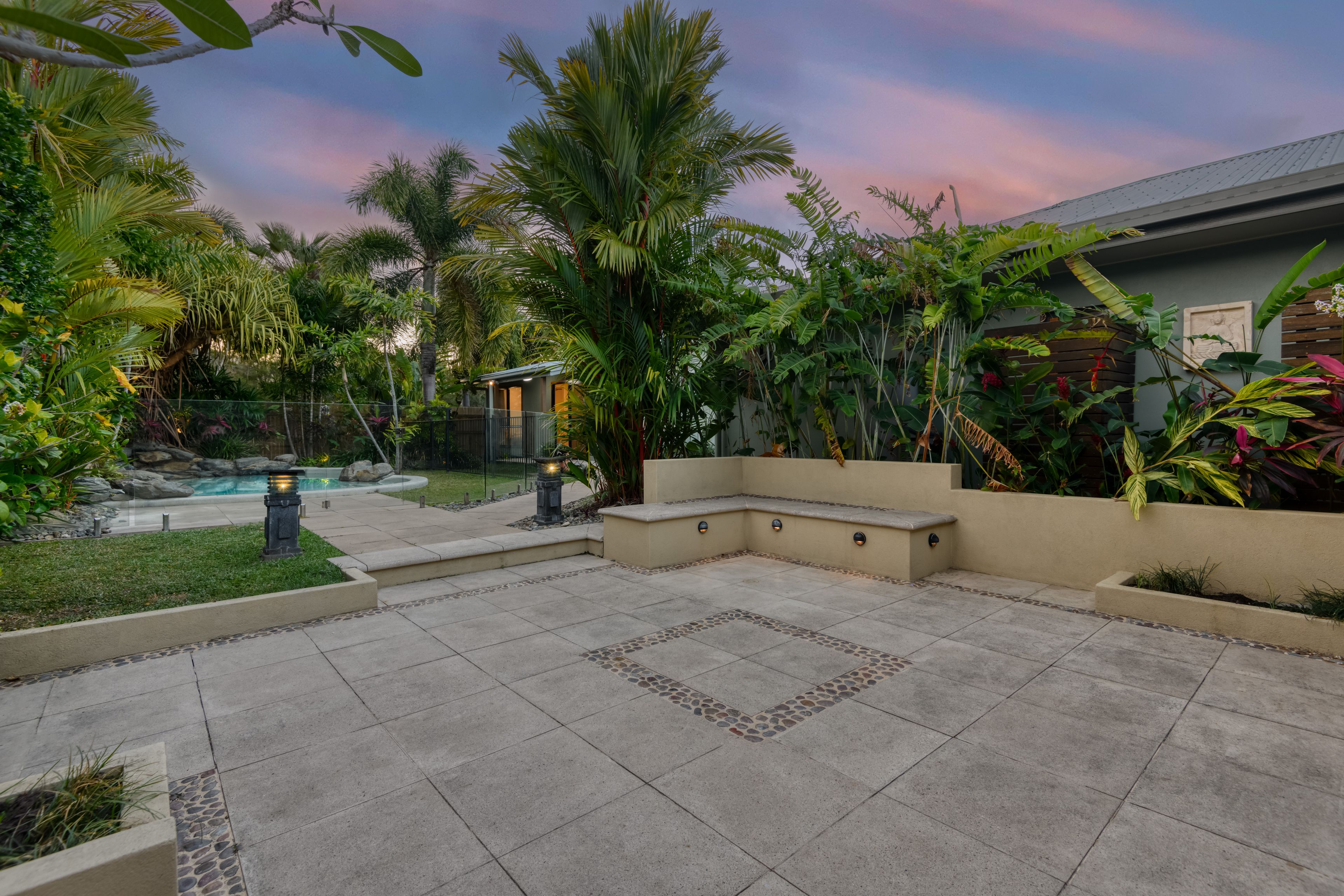 18 Yiki Street, Port Douglas QLD 4877