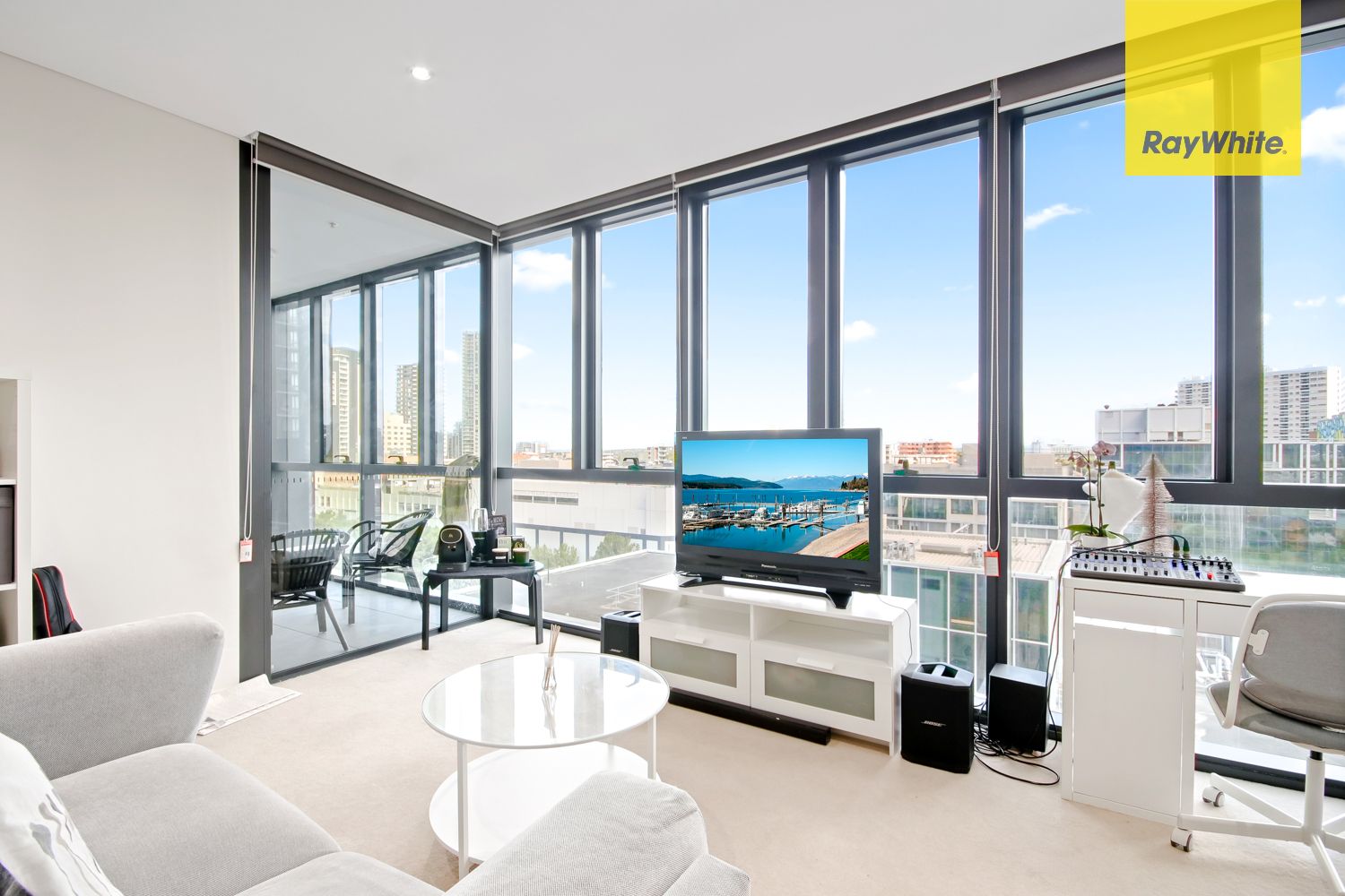 1018/32 Hunter Street (AKA 1018/45 Macquarie St), Parramatta, NSW 2150